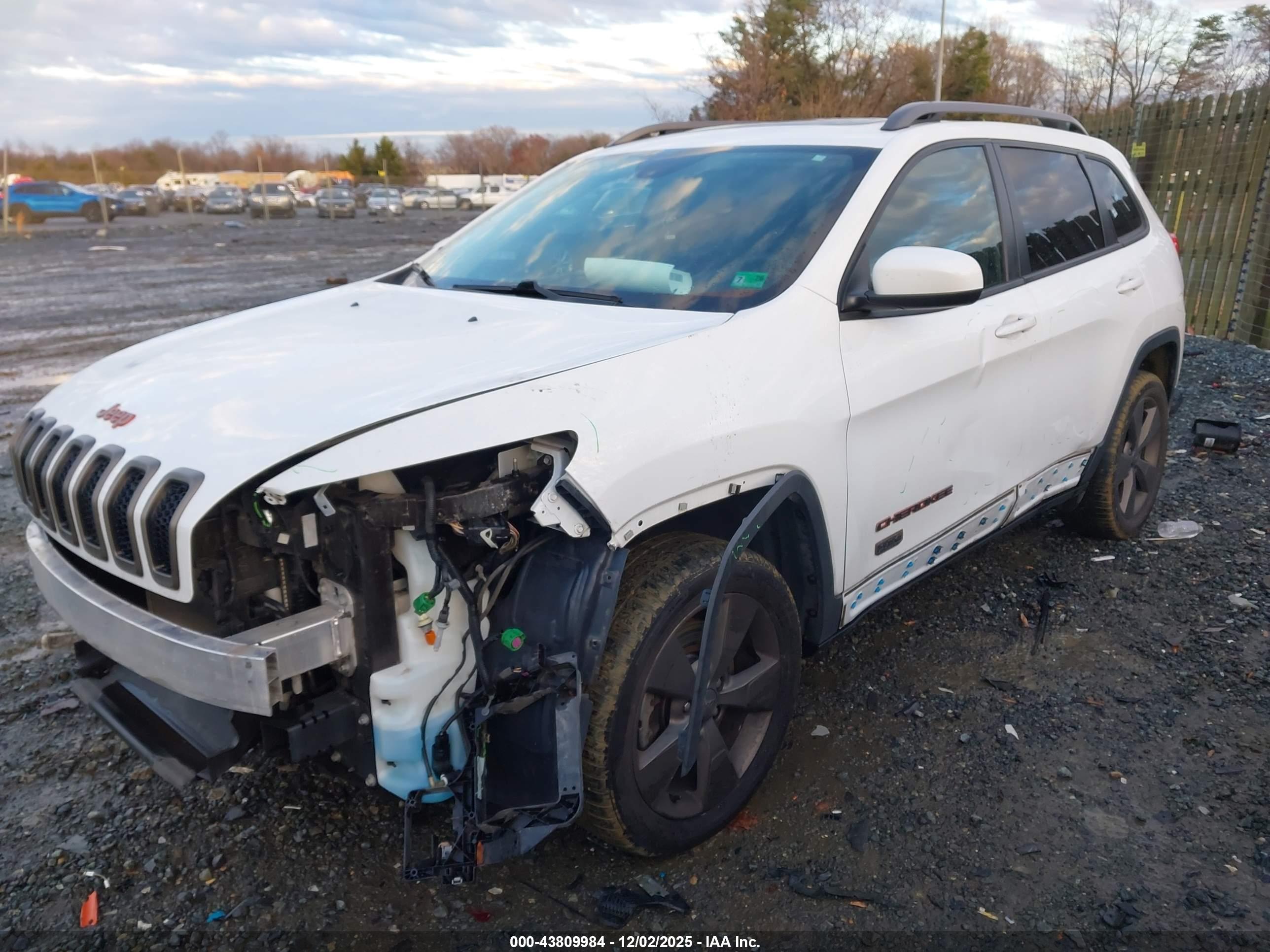 JEEP CHEROKEE image 2