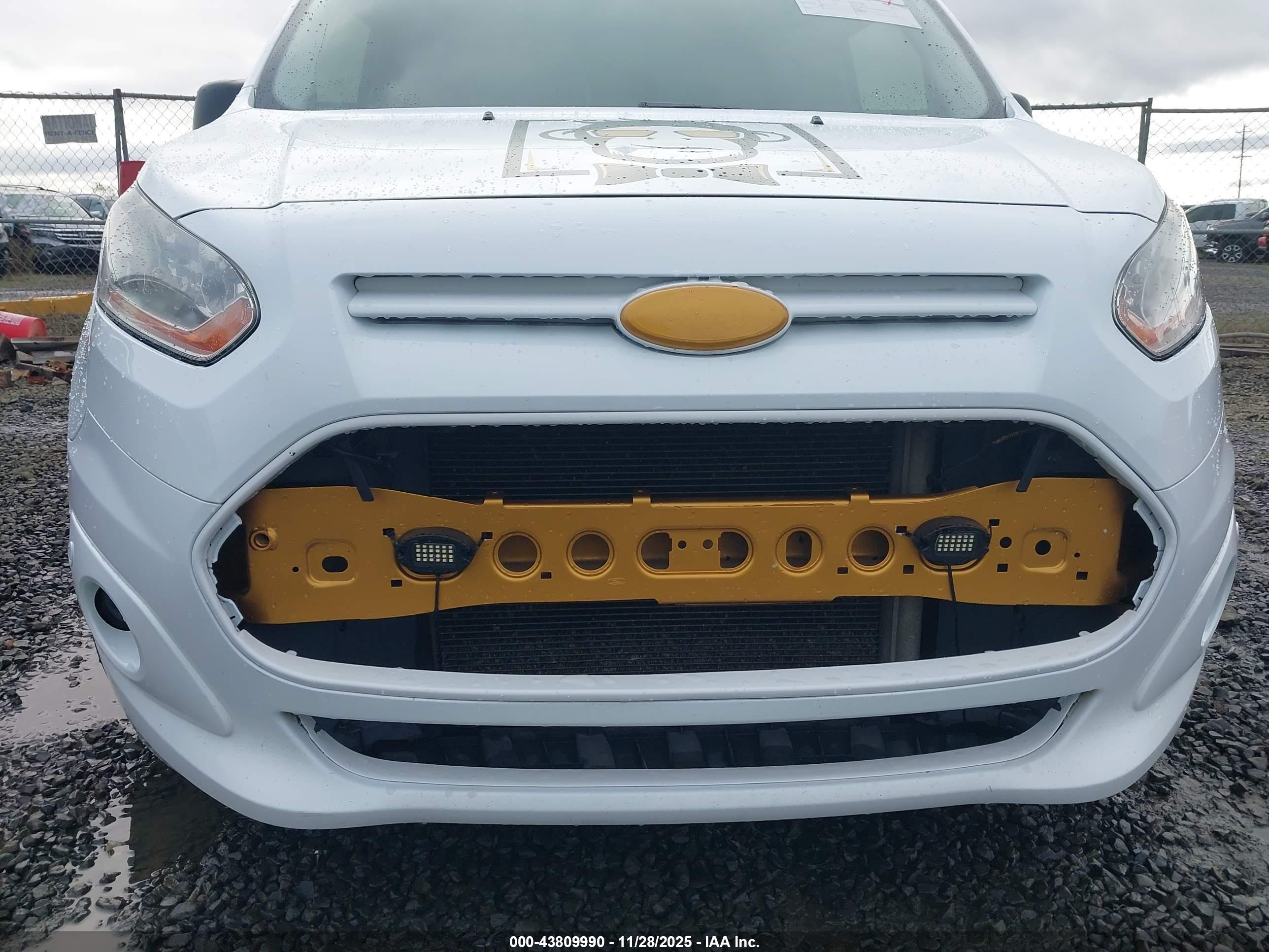FORD TRANSIT image 6