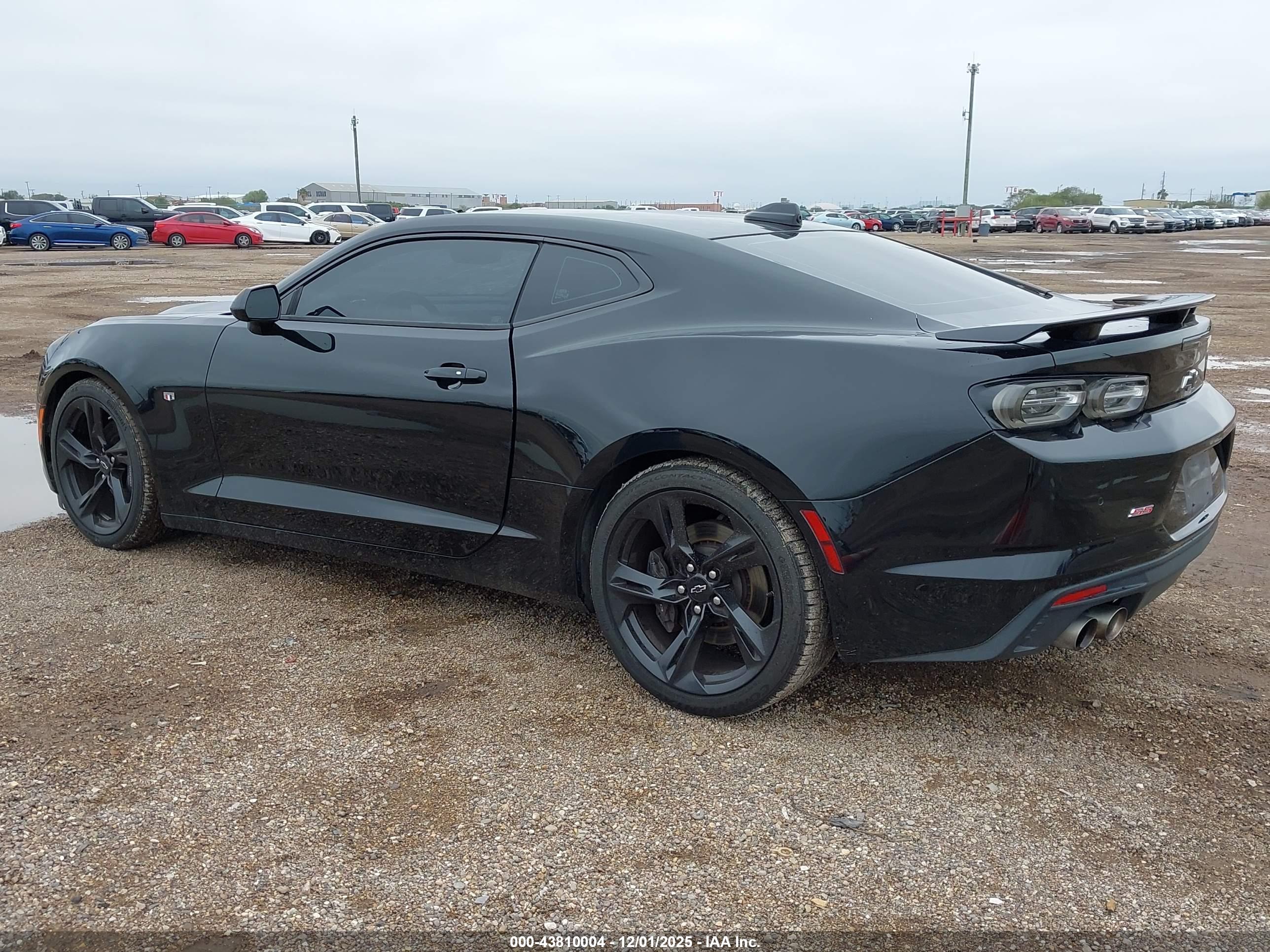 CHEVROLET CAMARO image 3