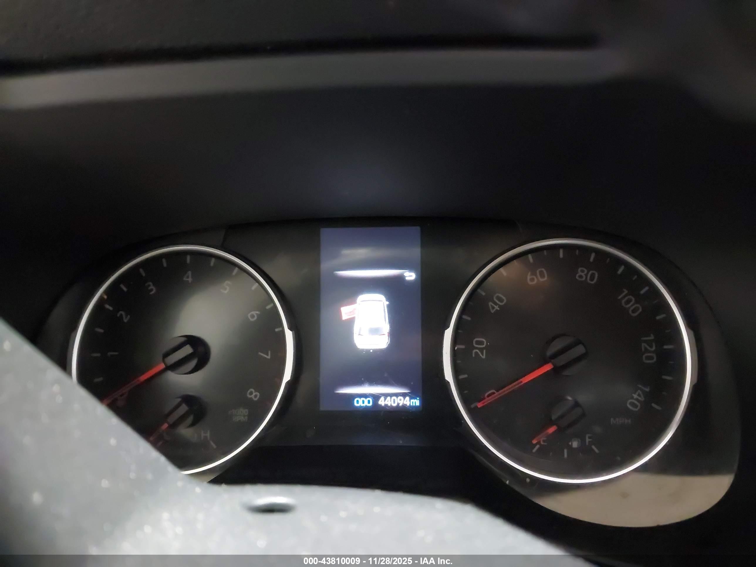 TOYOTA RAV4 image 7