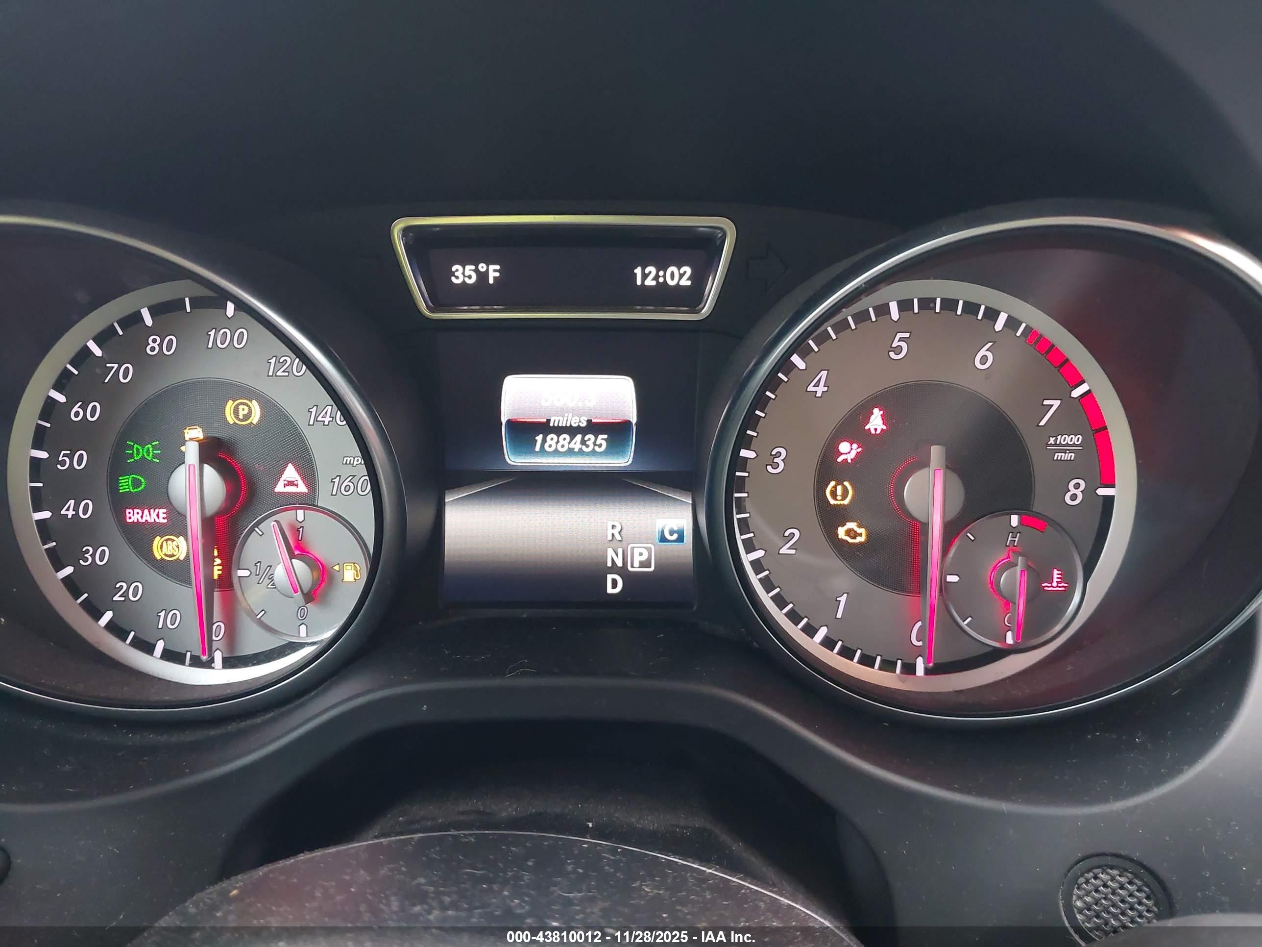 MERCEDES-BENZ GLA image 7