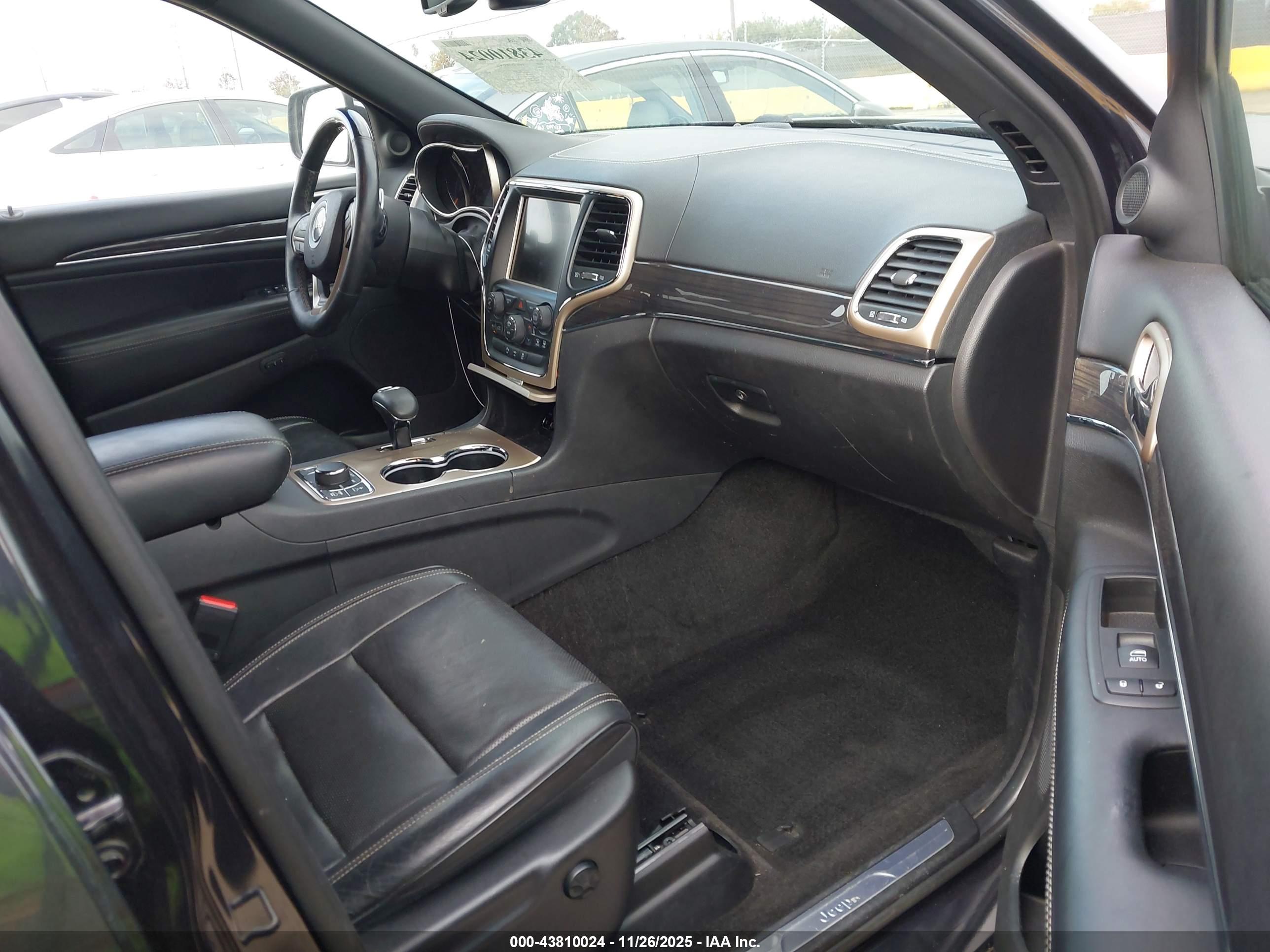 JEEP GRAND image 5