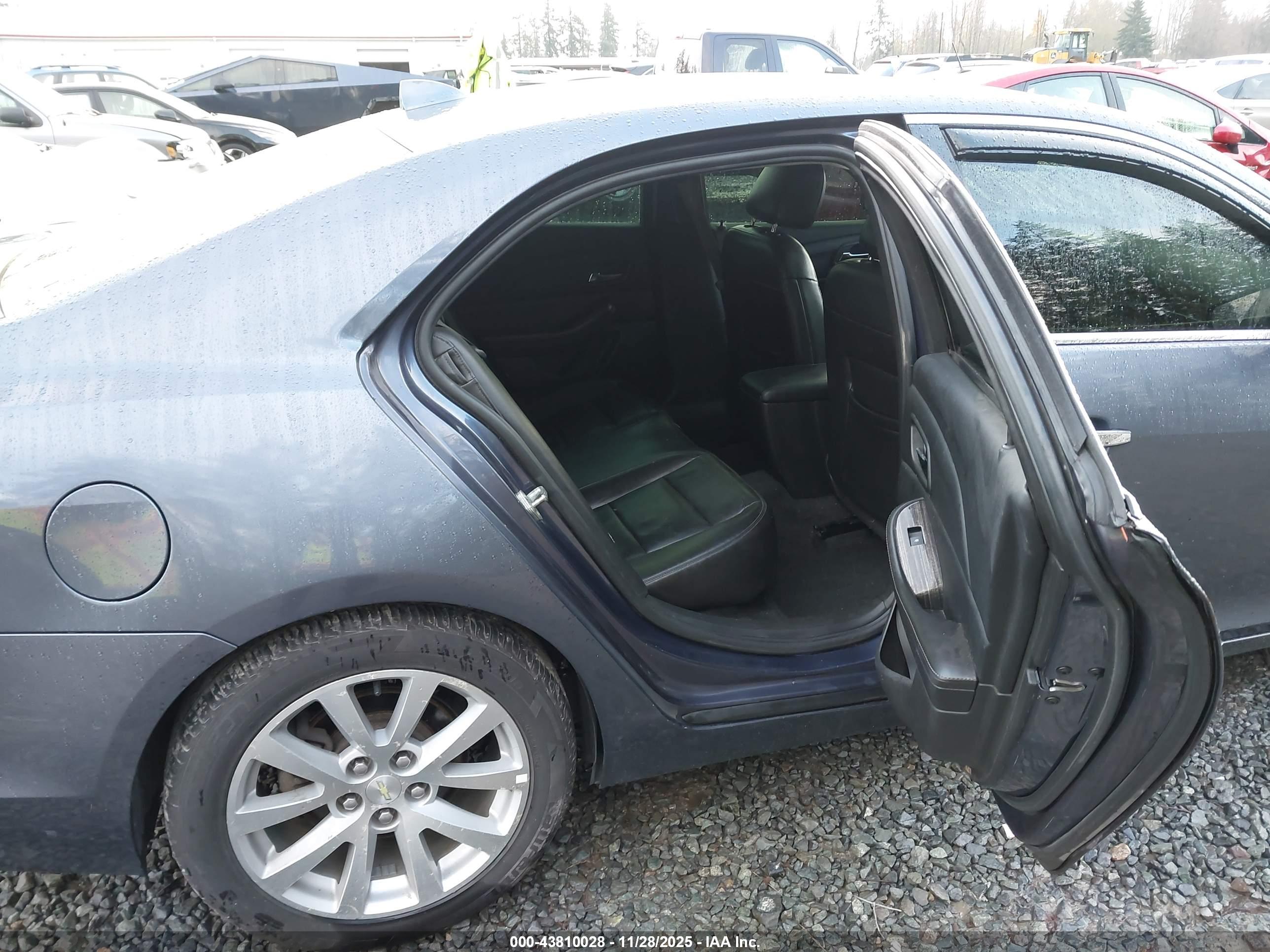 CHEVROLET MALIBU image 8