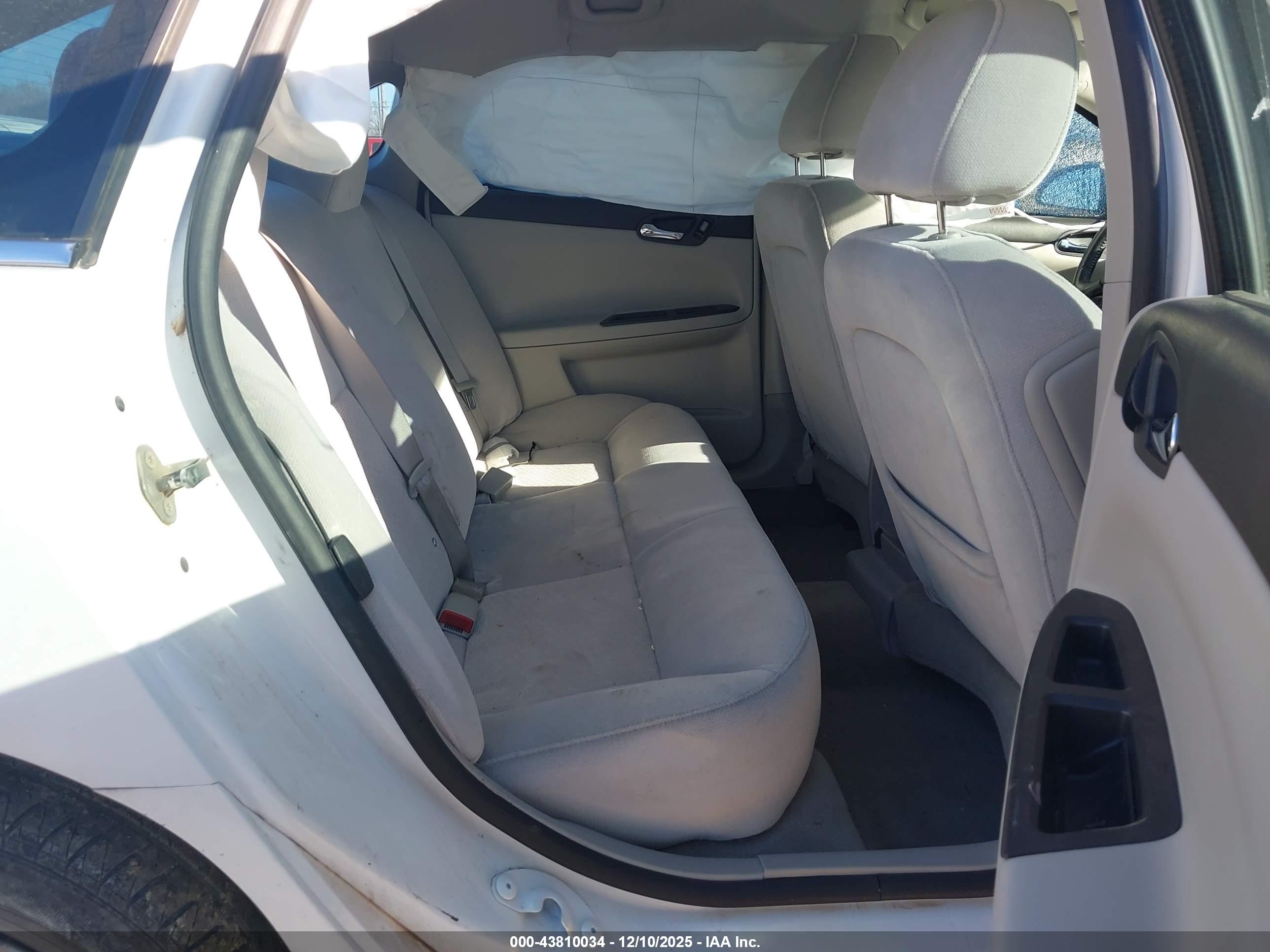 CHEVROLET IMPALA image 8