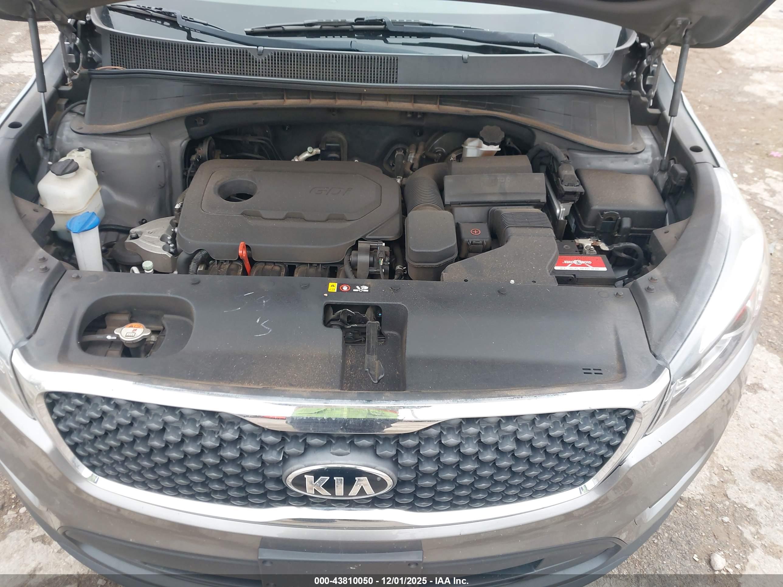 KIA SORENTO image 10