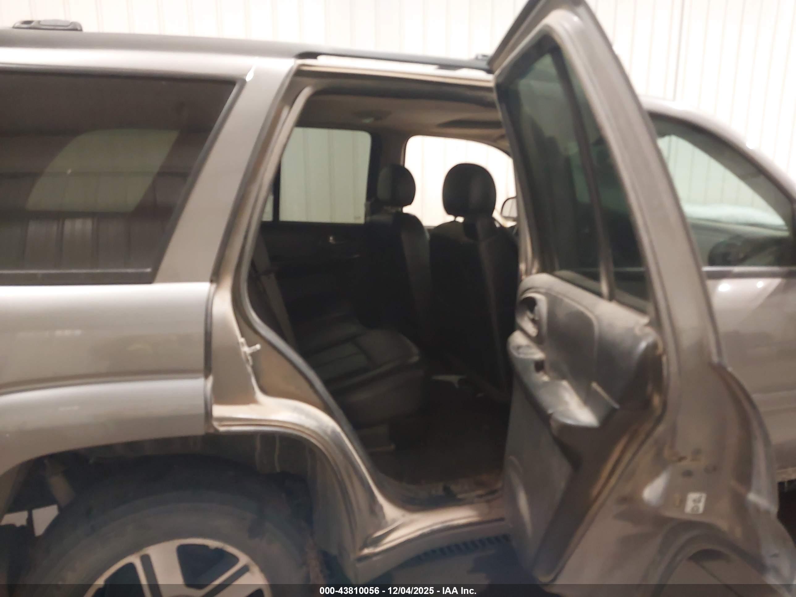 CHEVROLET TRAILBLAZER image 8