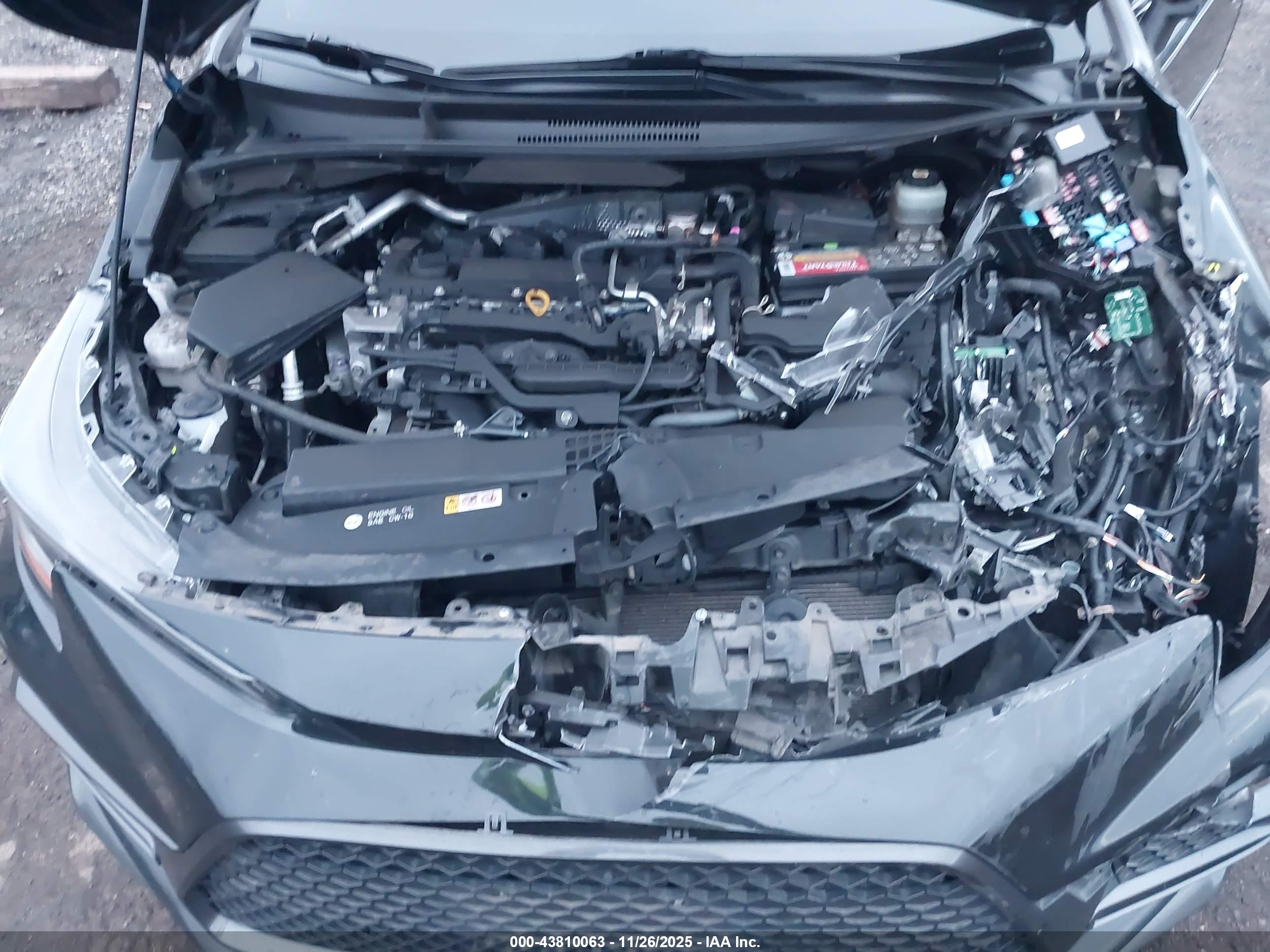TOYOTA COROLLA image 10