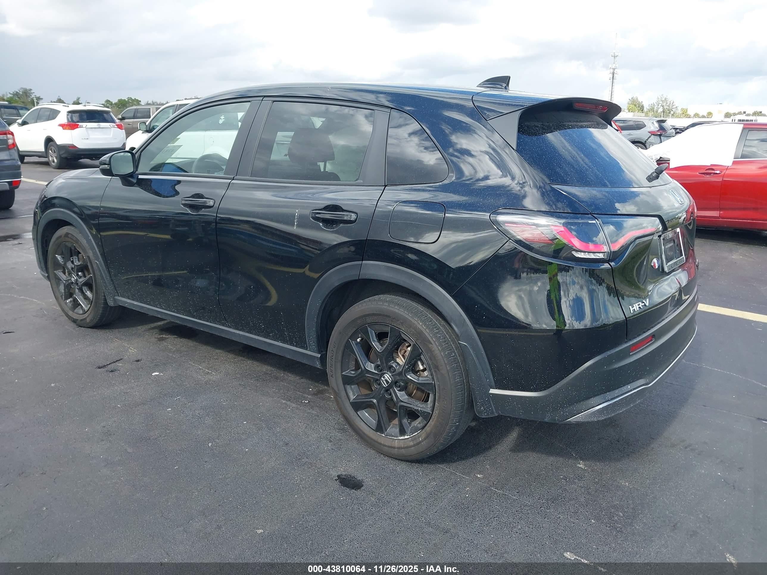HONDA HR-V image 3
