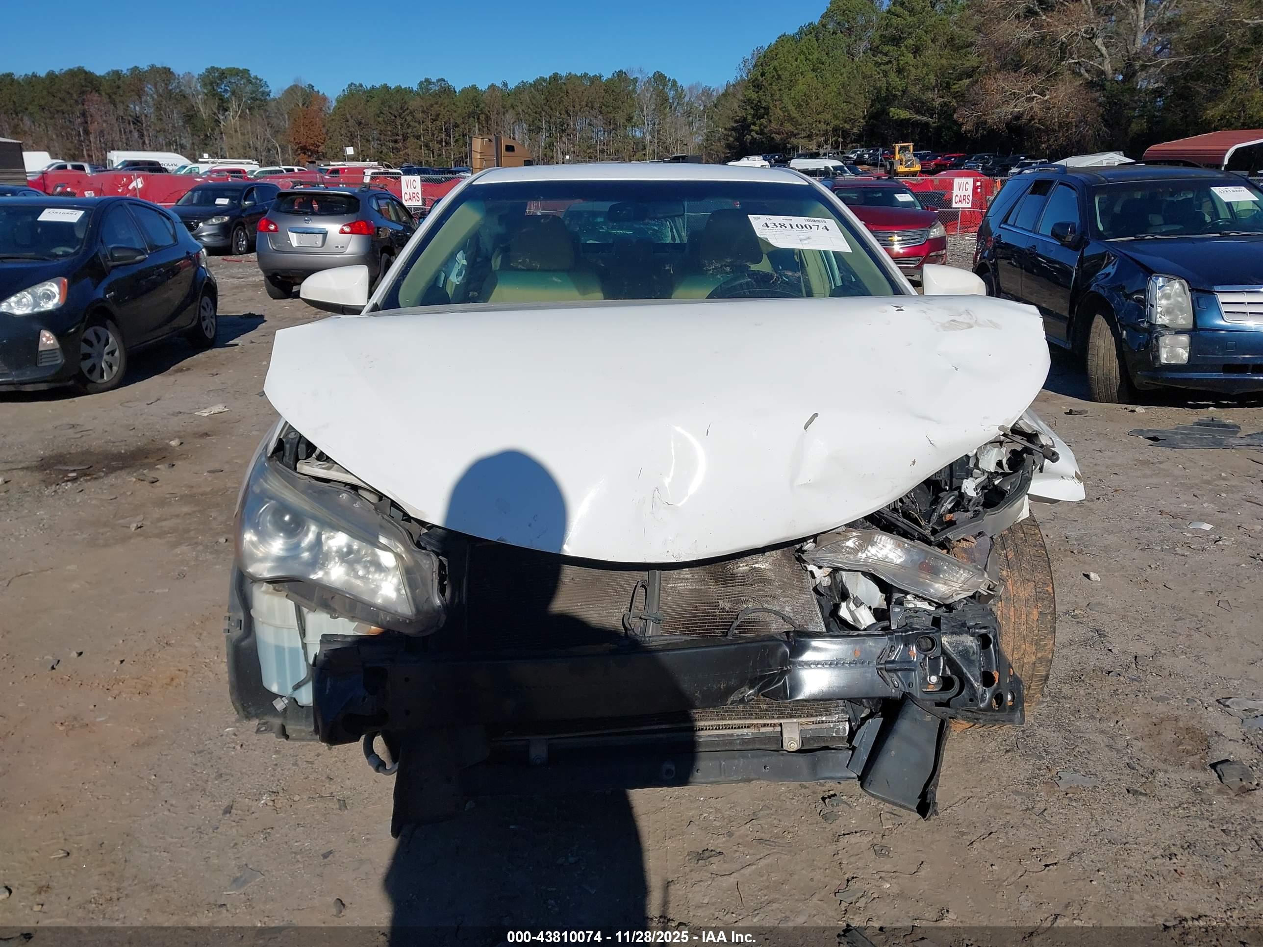TOYOTA CAMRY image 6
