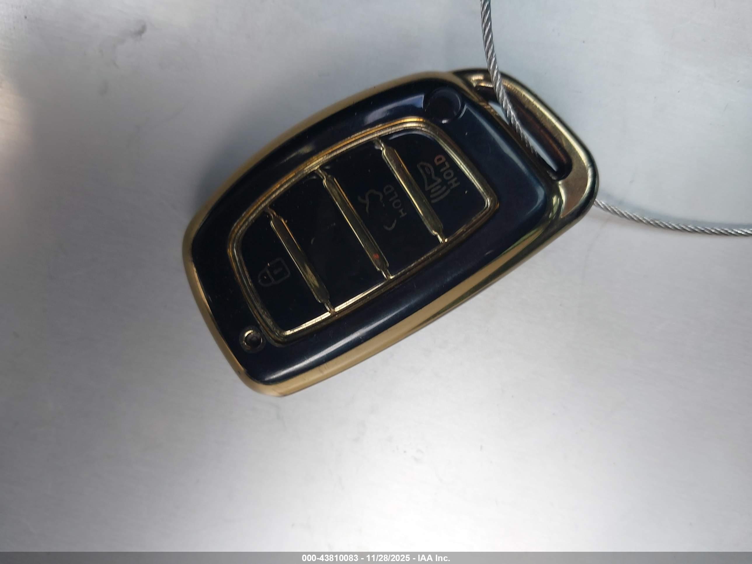 HYUNDAI SONATA image 11