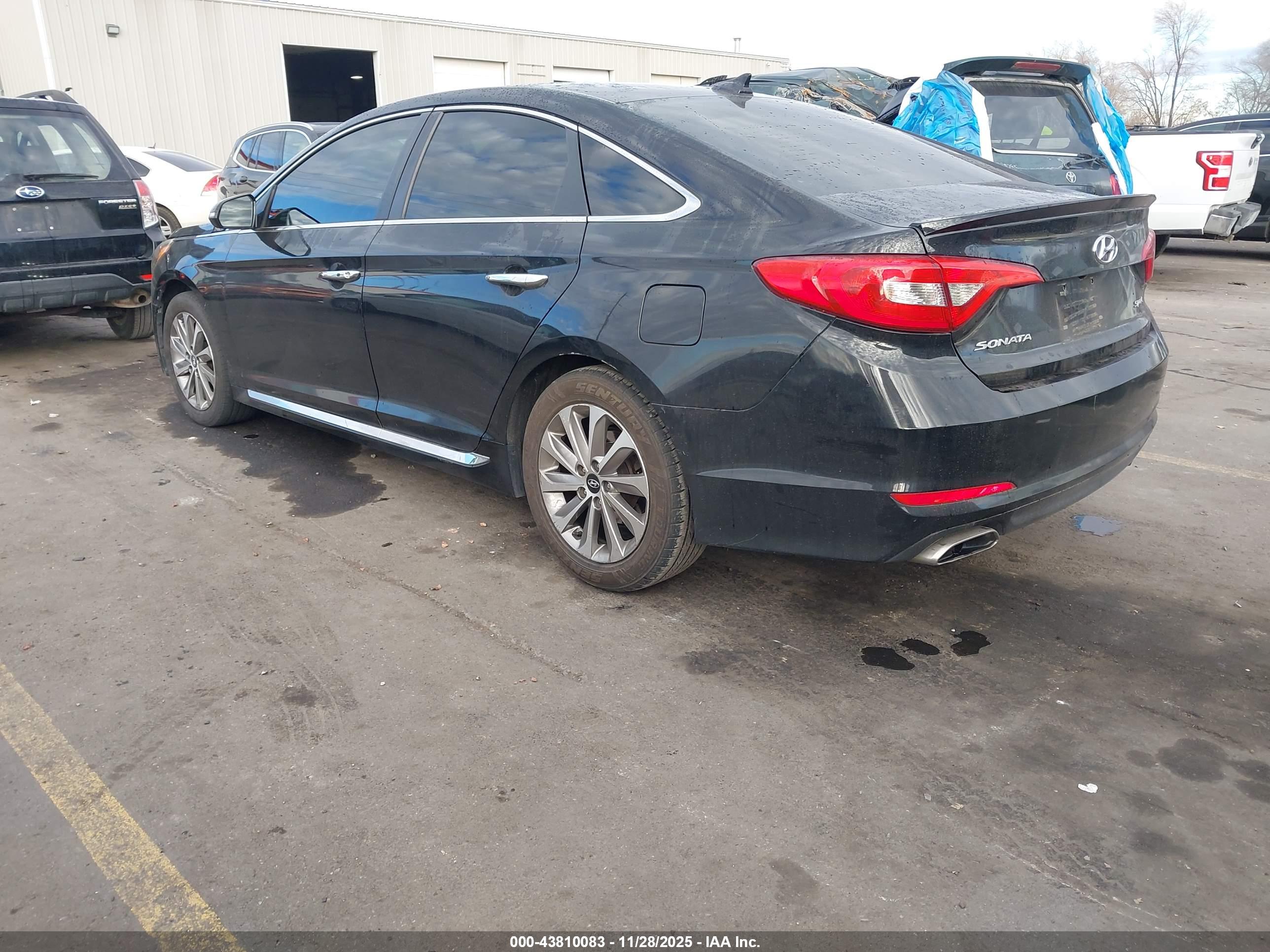 HYUNDAI SONATA image 3