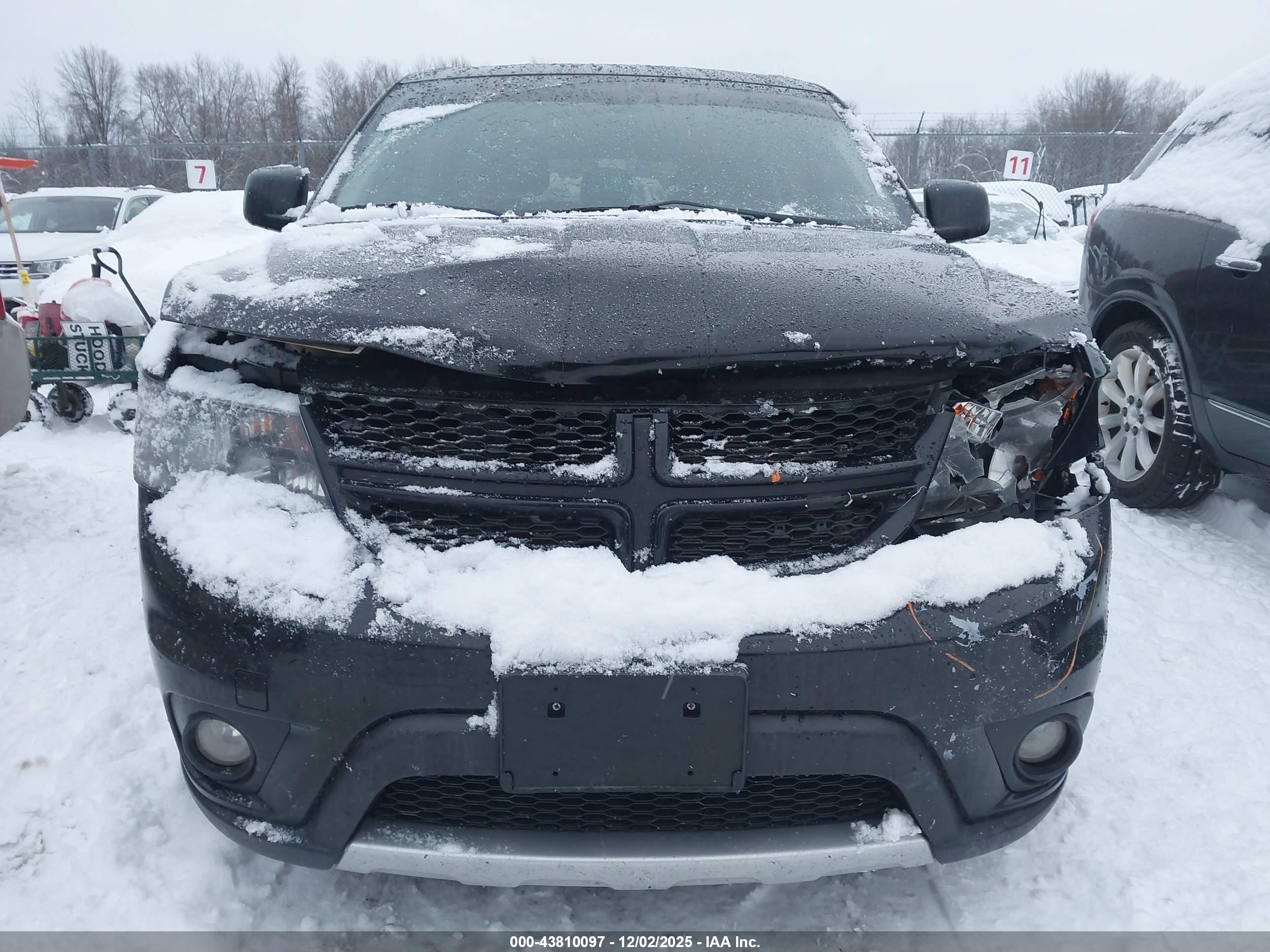 DODGE JOURNEY image 6