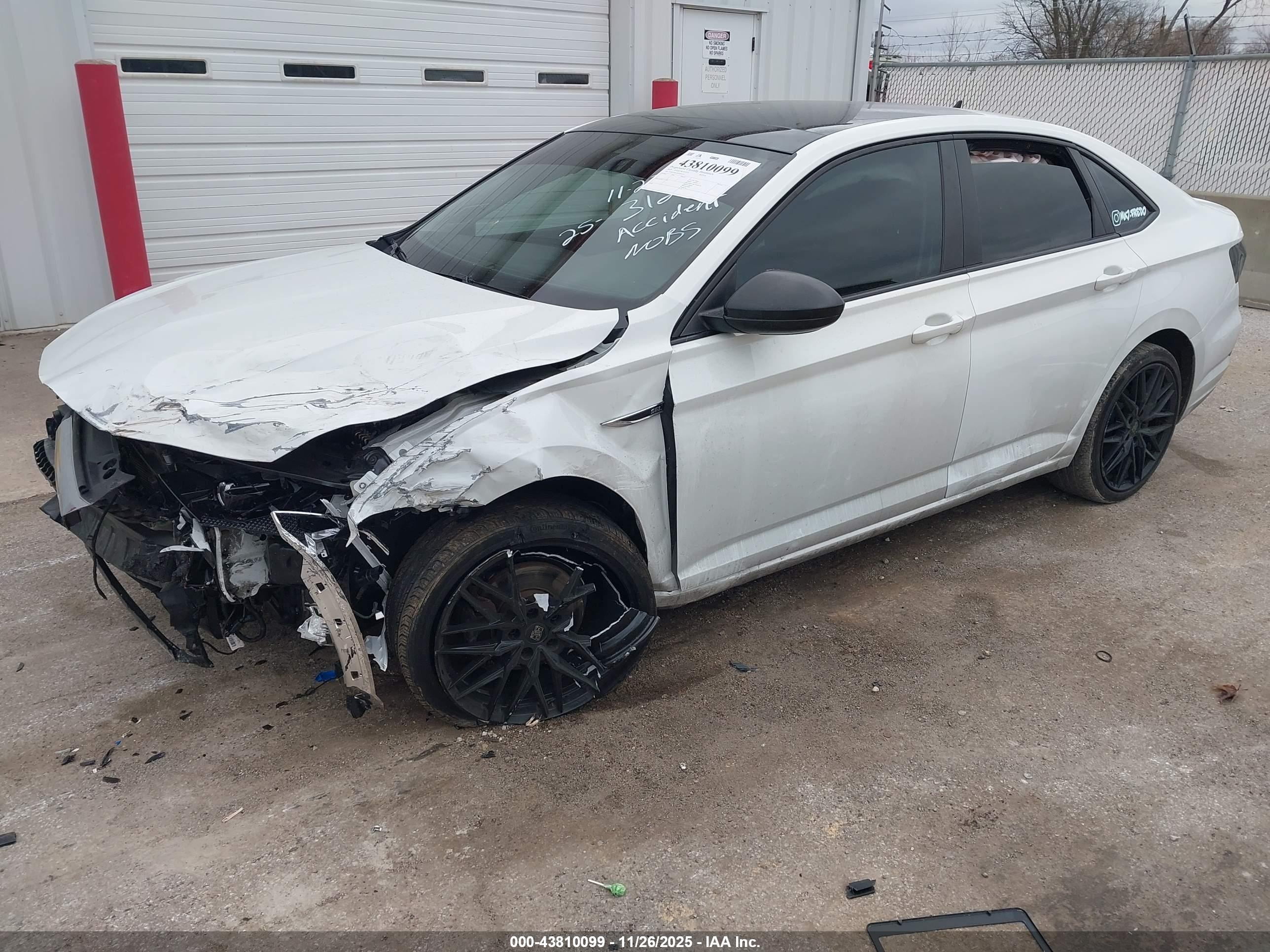 VOLKSWAGEN JETTA image 2