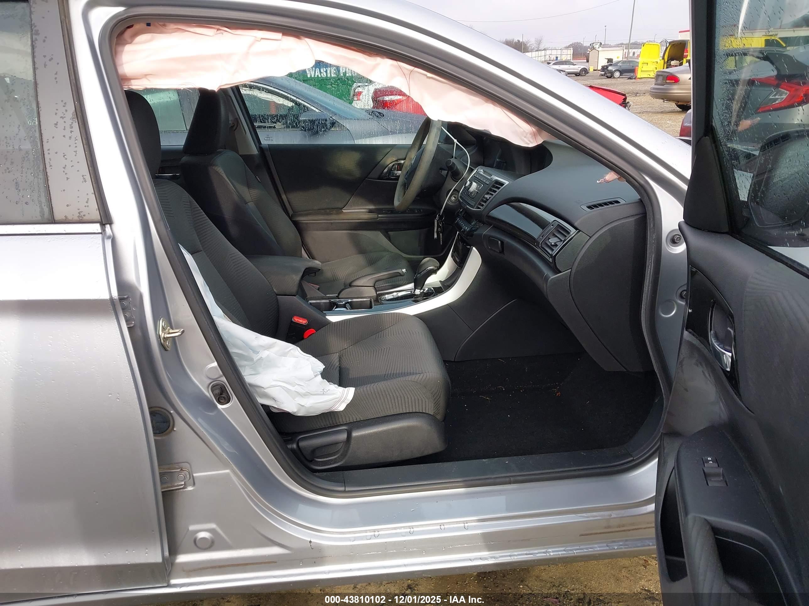 HONDA ACCORD image 5