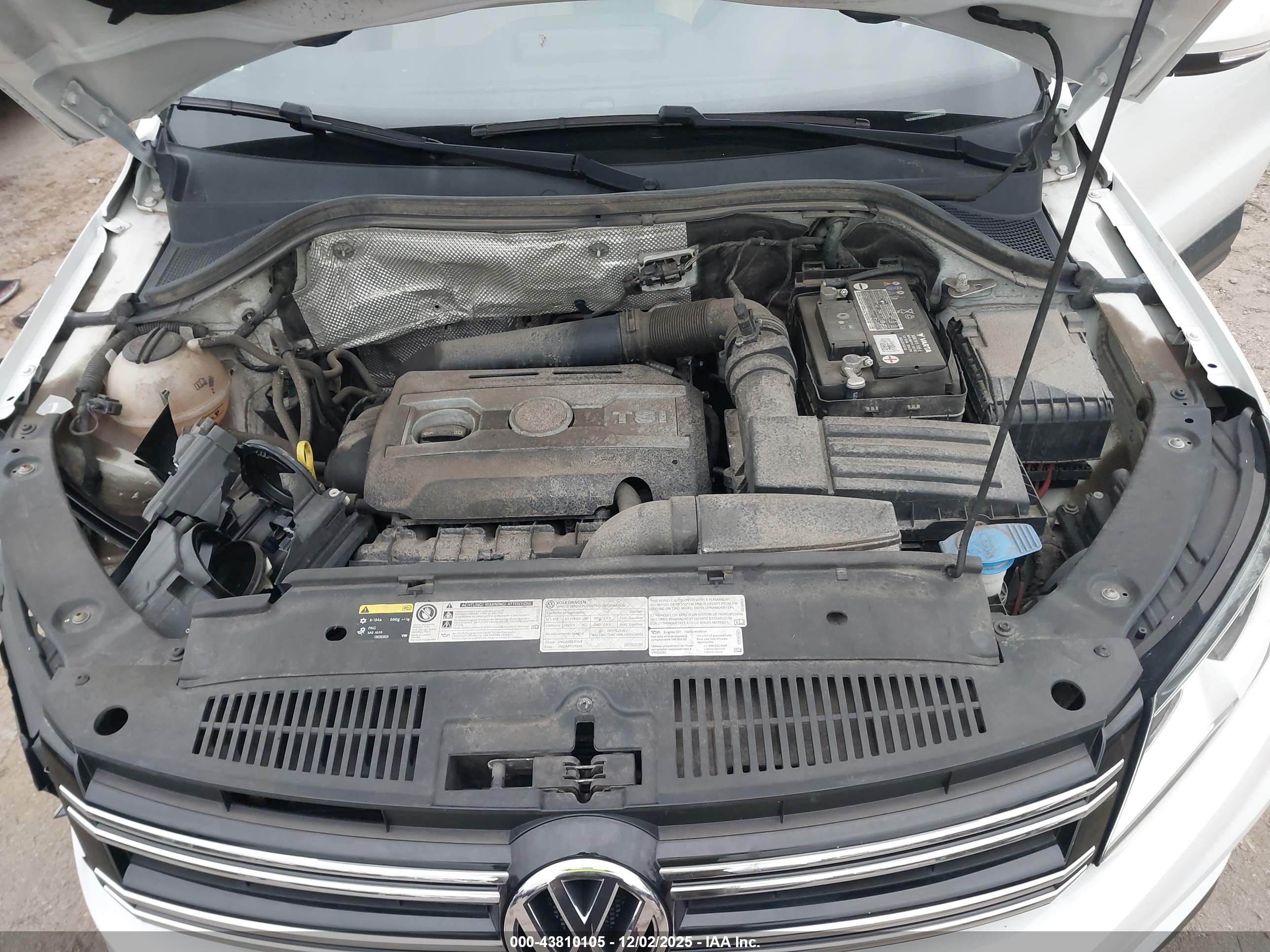 VOLKSWAGEN TIGUAN image 10