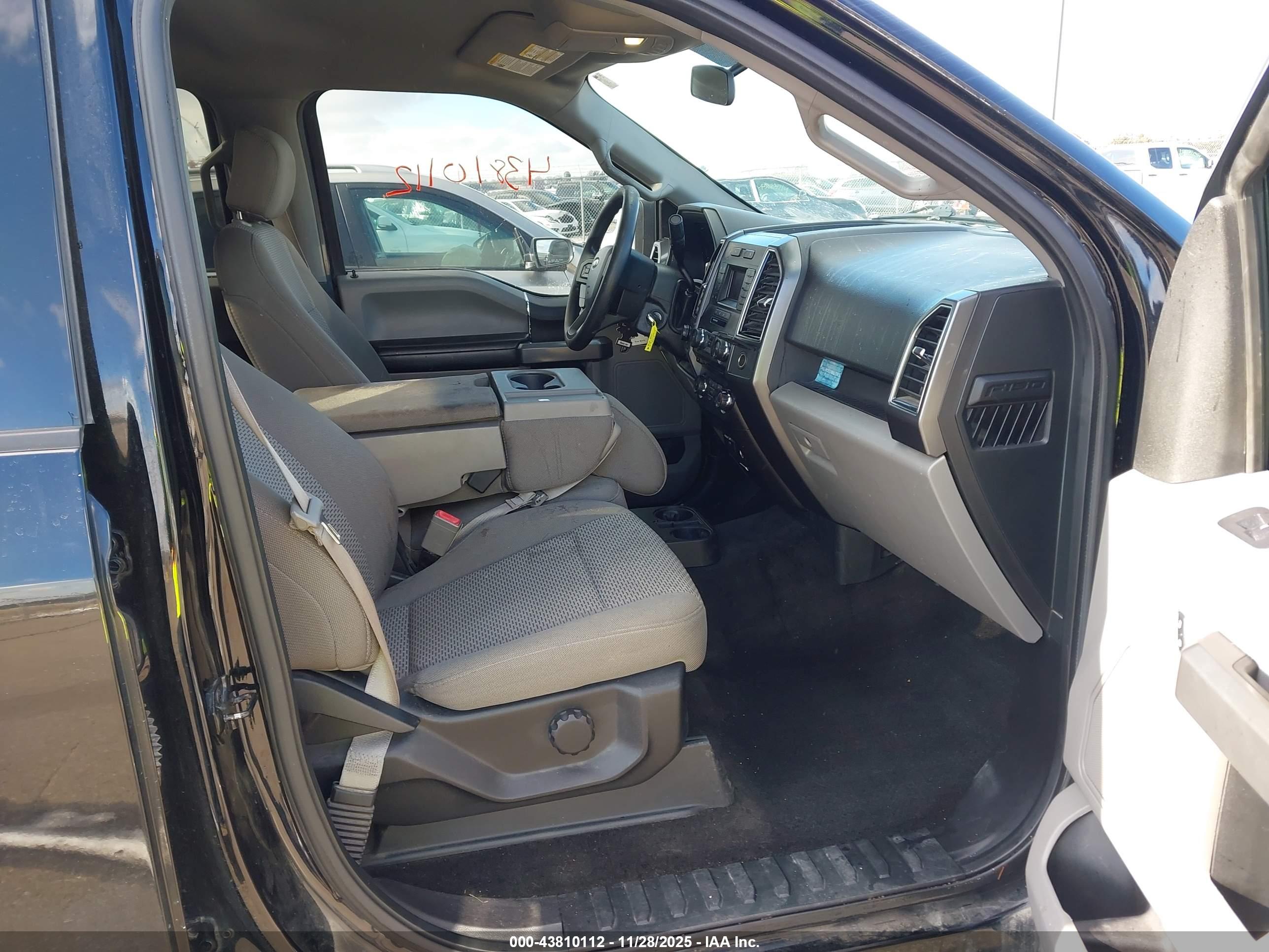 FORD F-150 image 5