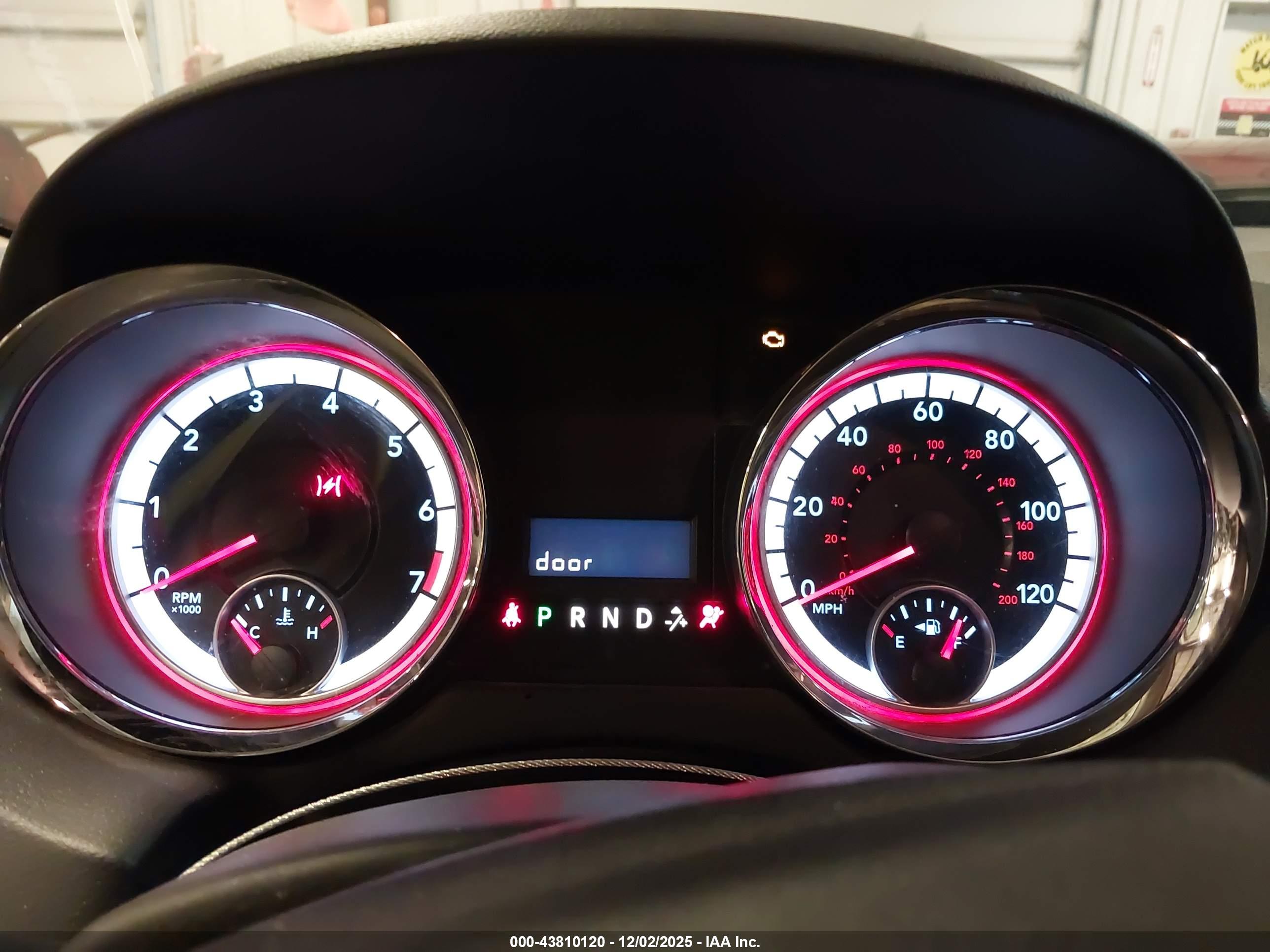 DODGE GRAND image 7