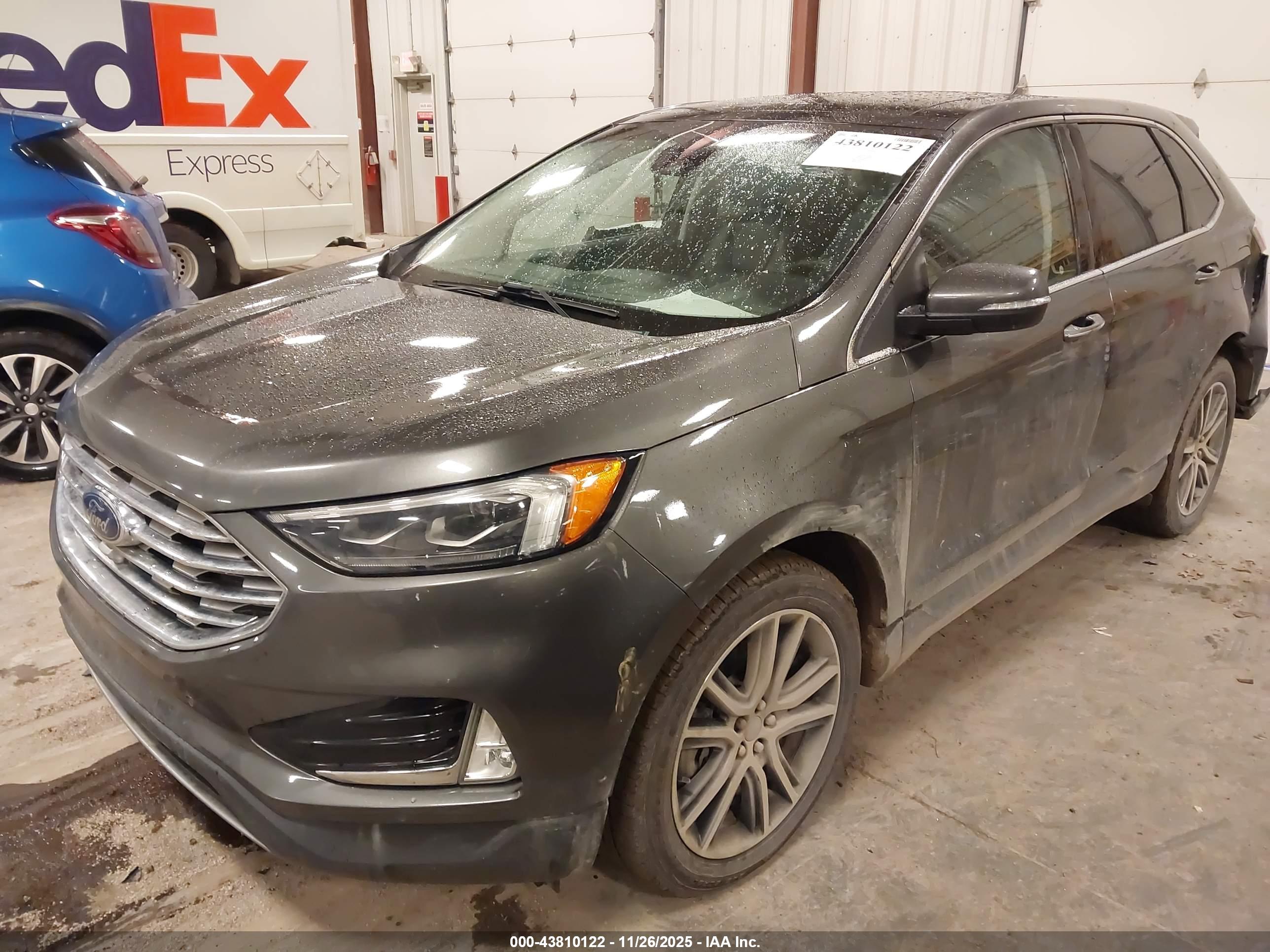 FORD EDGE image 2