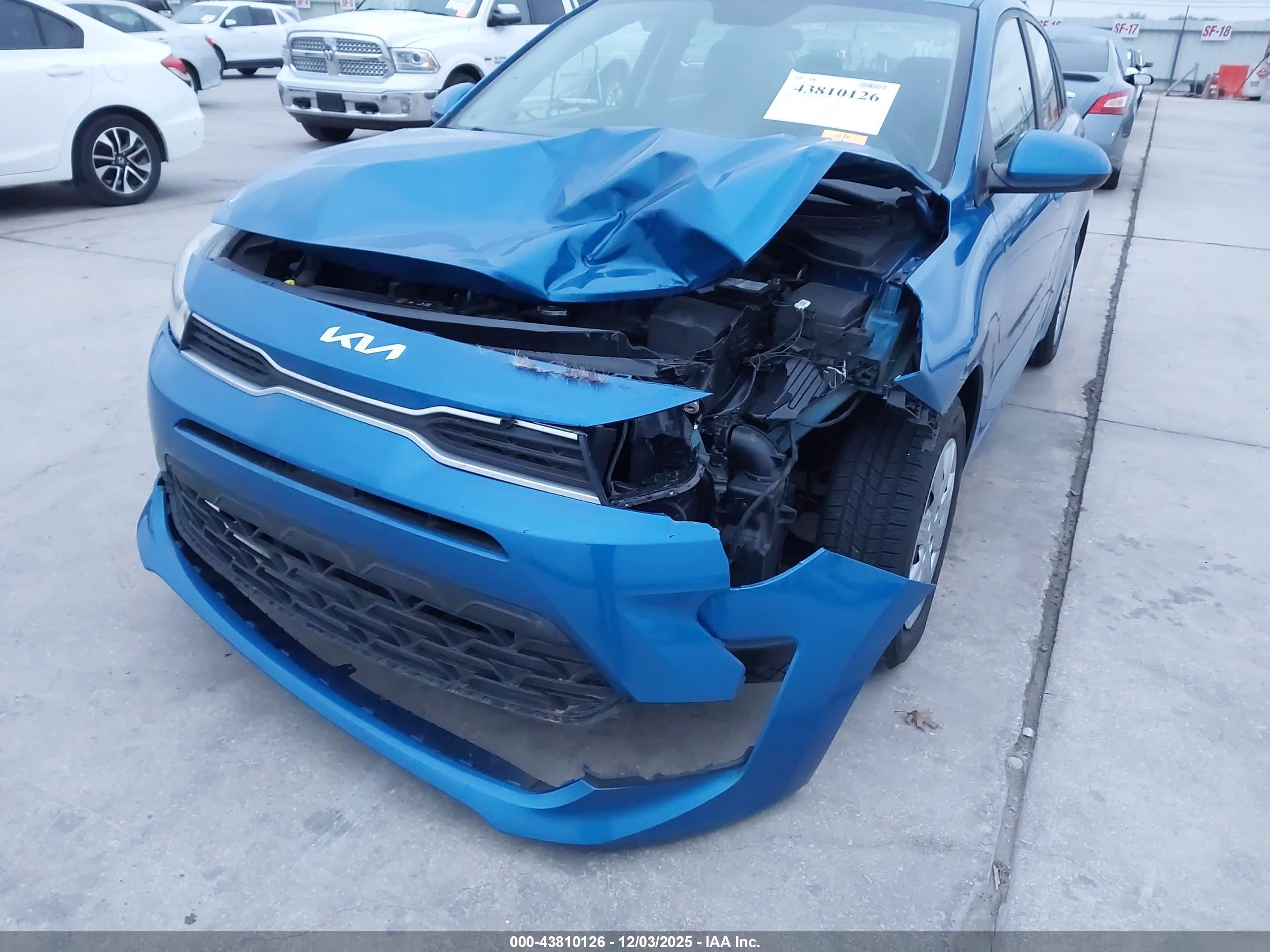 KIA RIO image 6