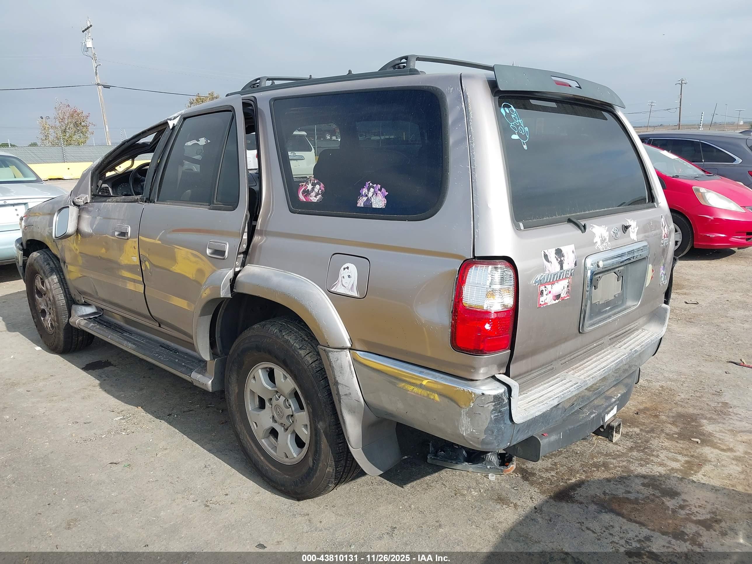 TOYOTA 4RUNNER image 3
