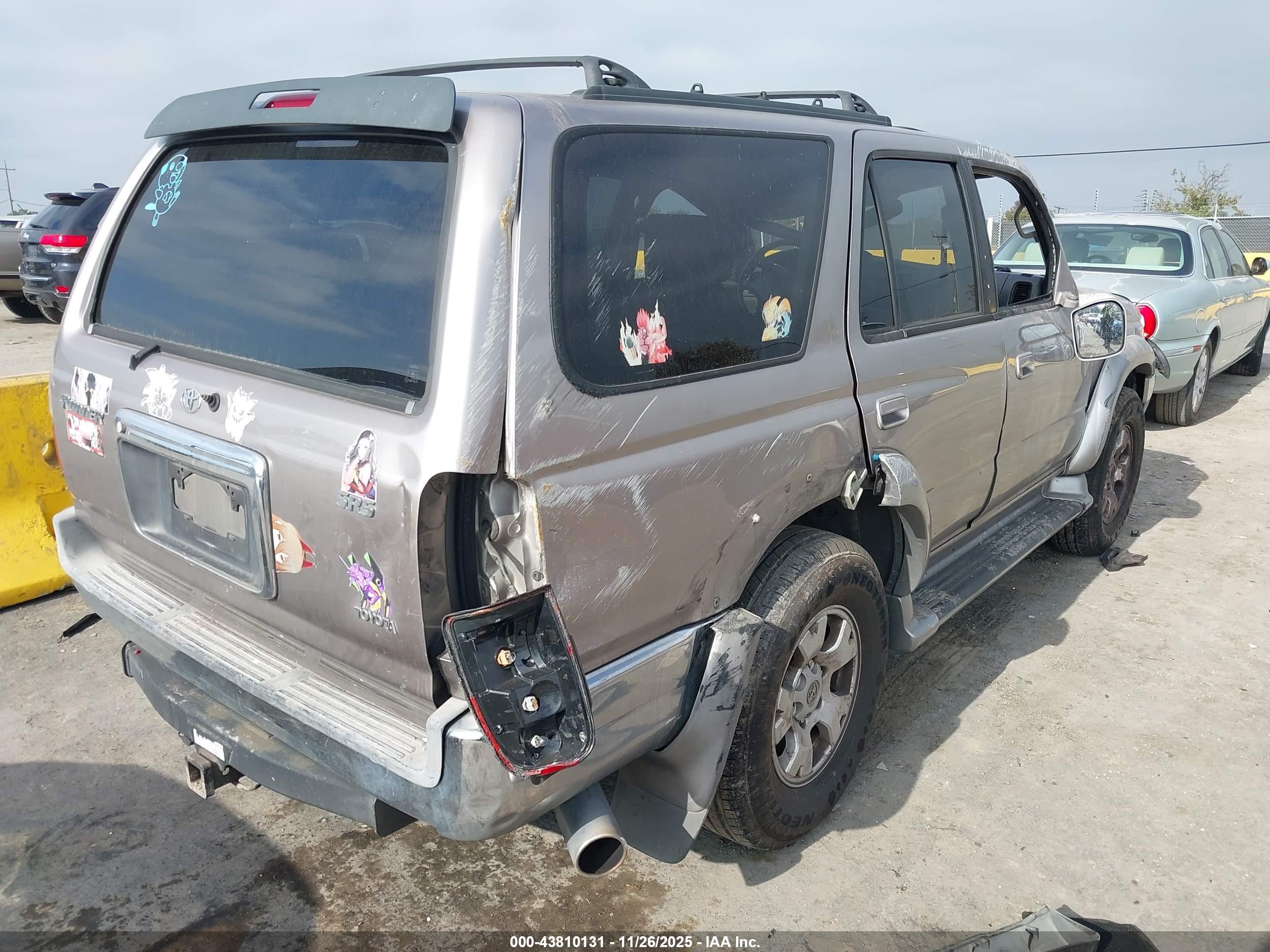 TOYOTA 4RUNNER image 4