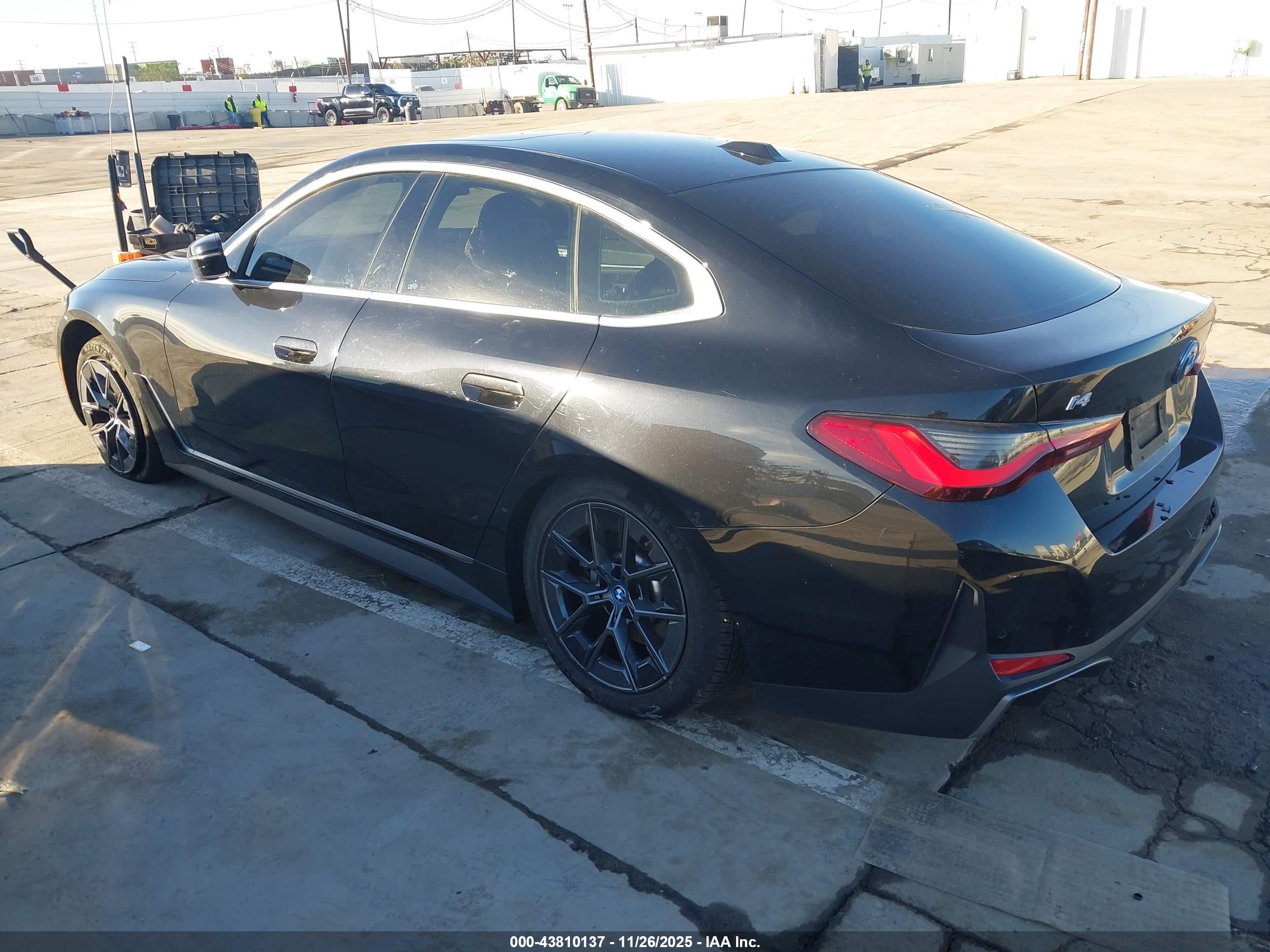 BMW I4 image 3