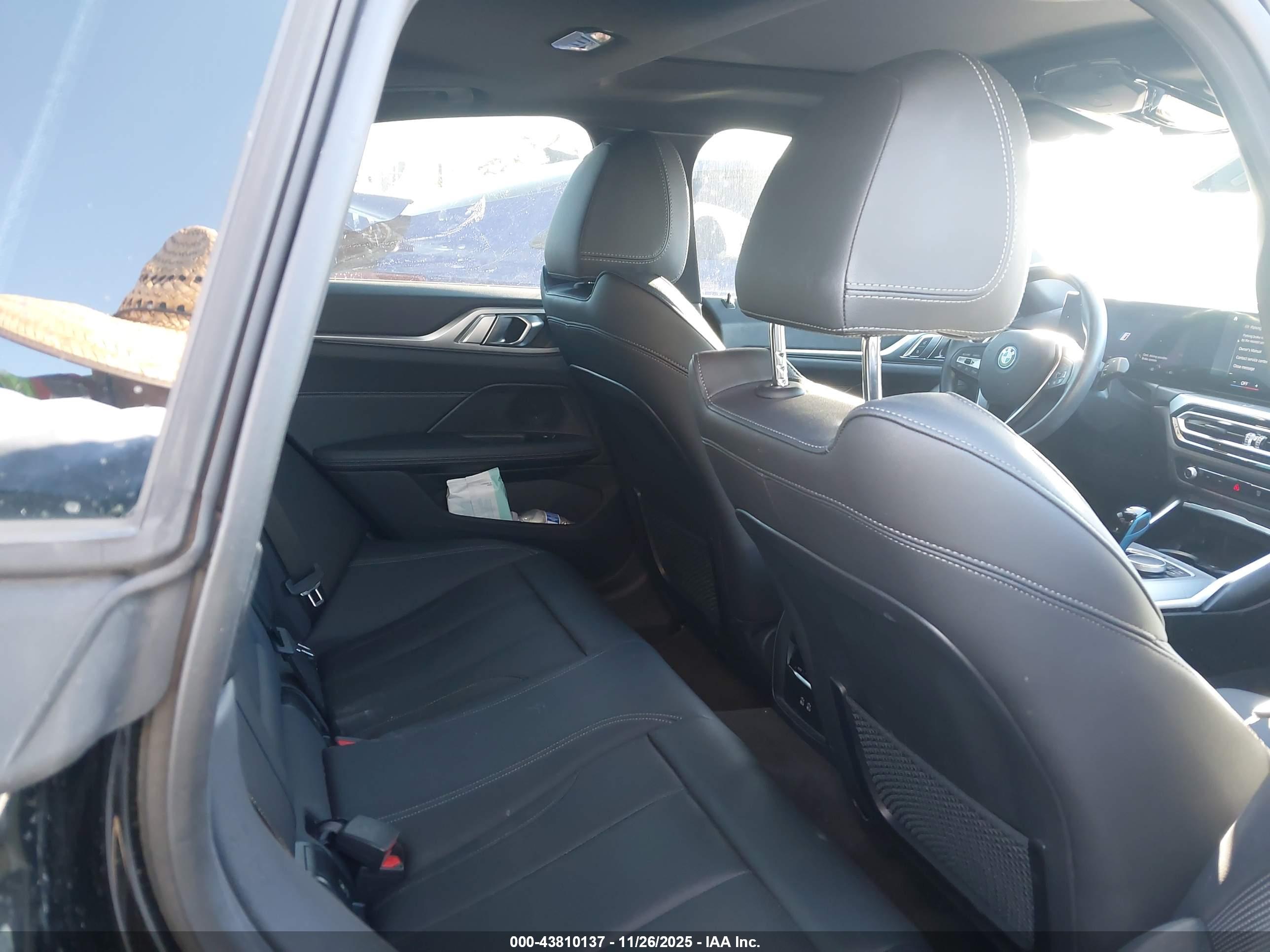 BMW I4 image 8