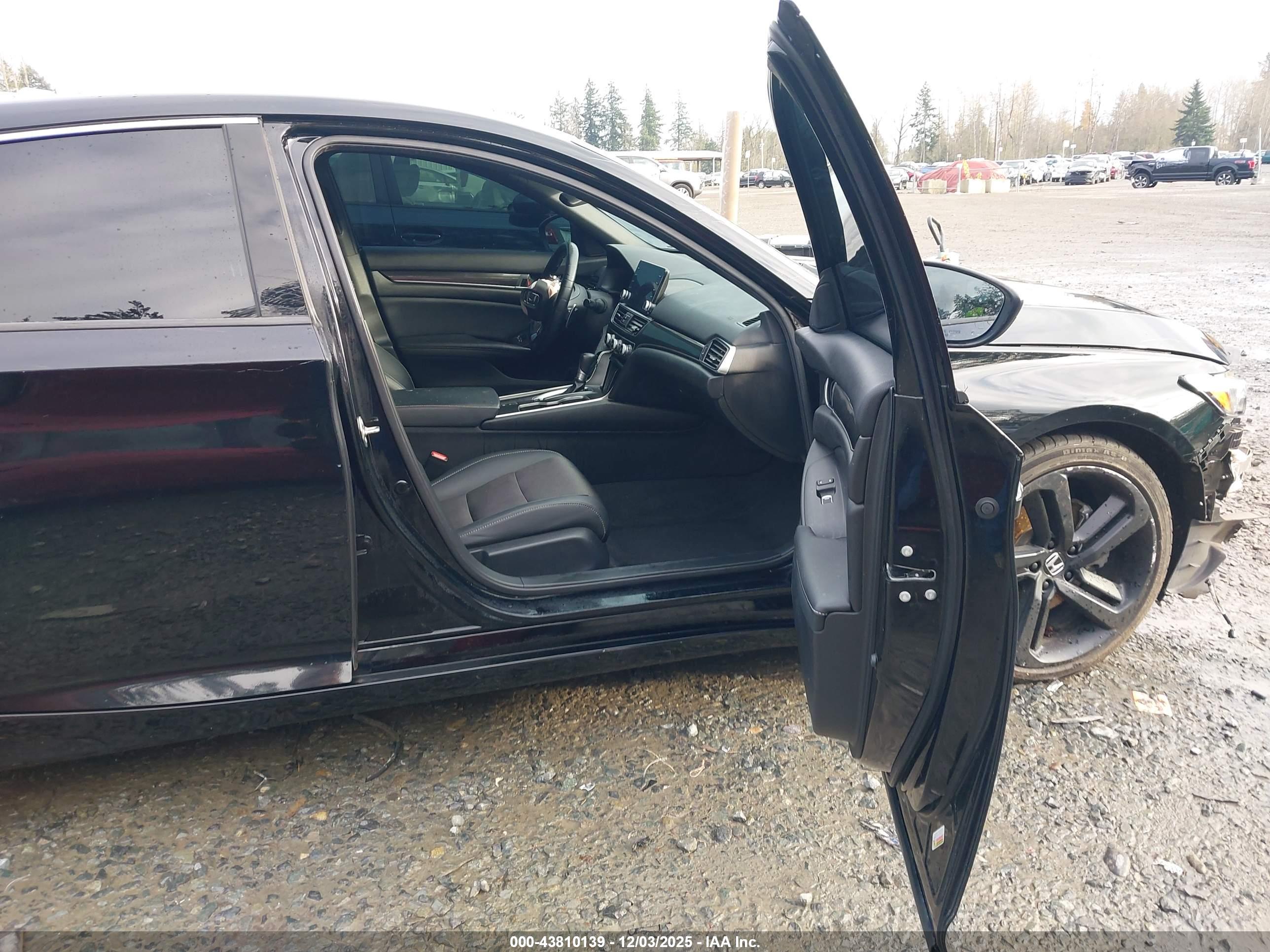 HONDA ACCORD image 5