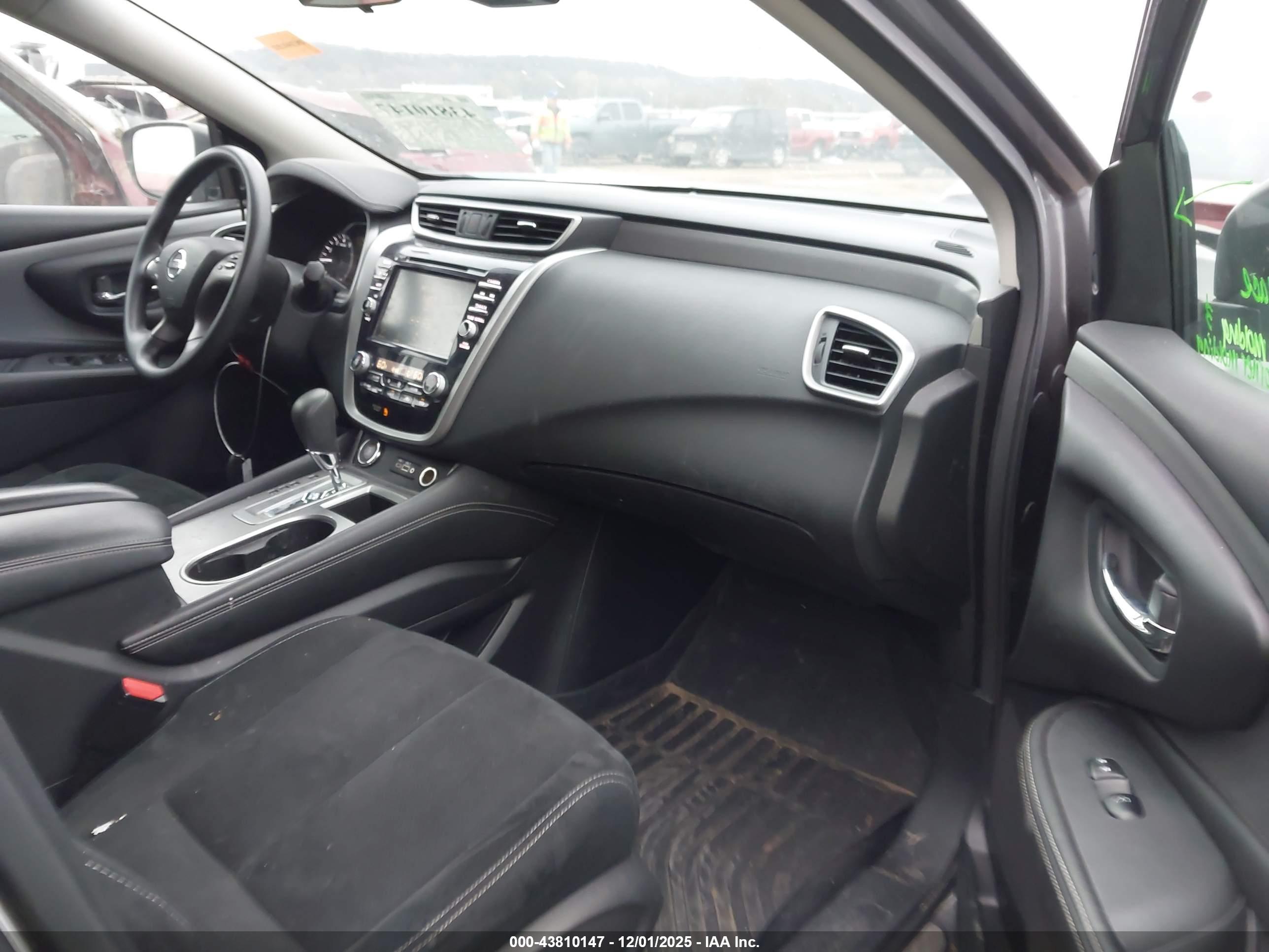 NISSAN MURANO image 5