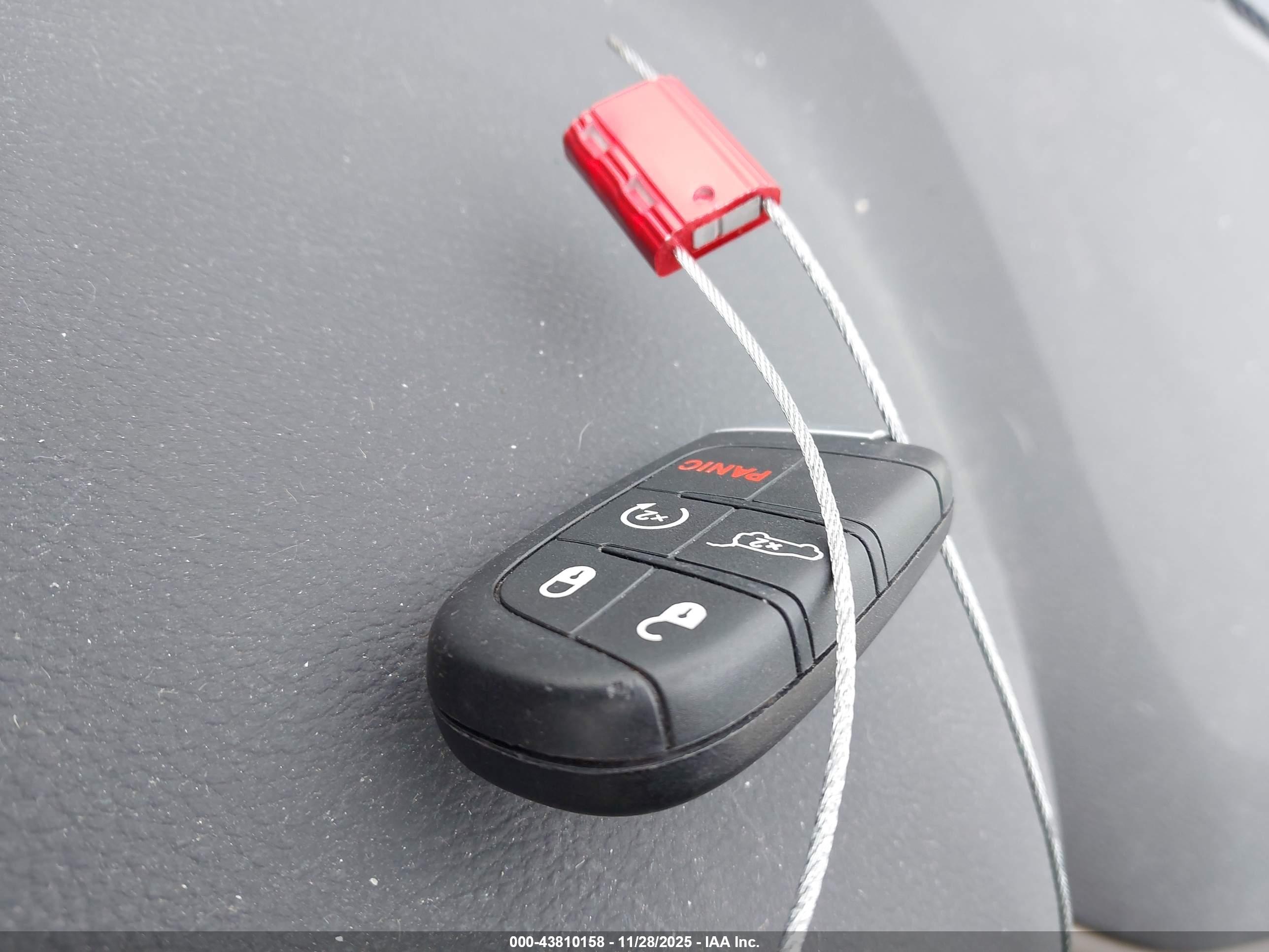 JEEP GRAND image 11