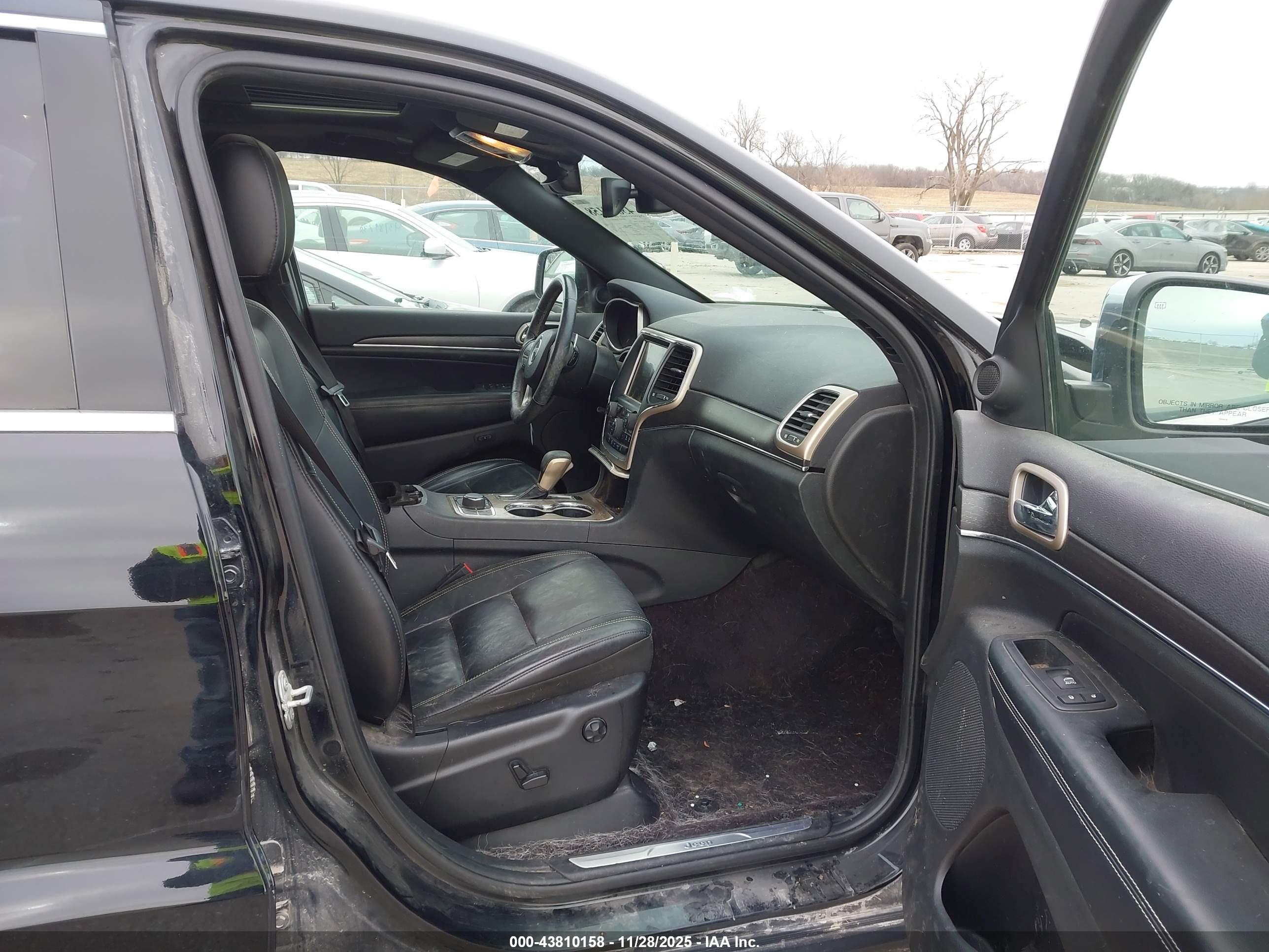 JEEP GRAND image 5