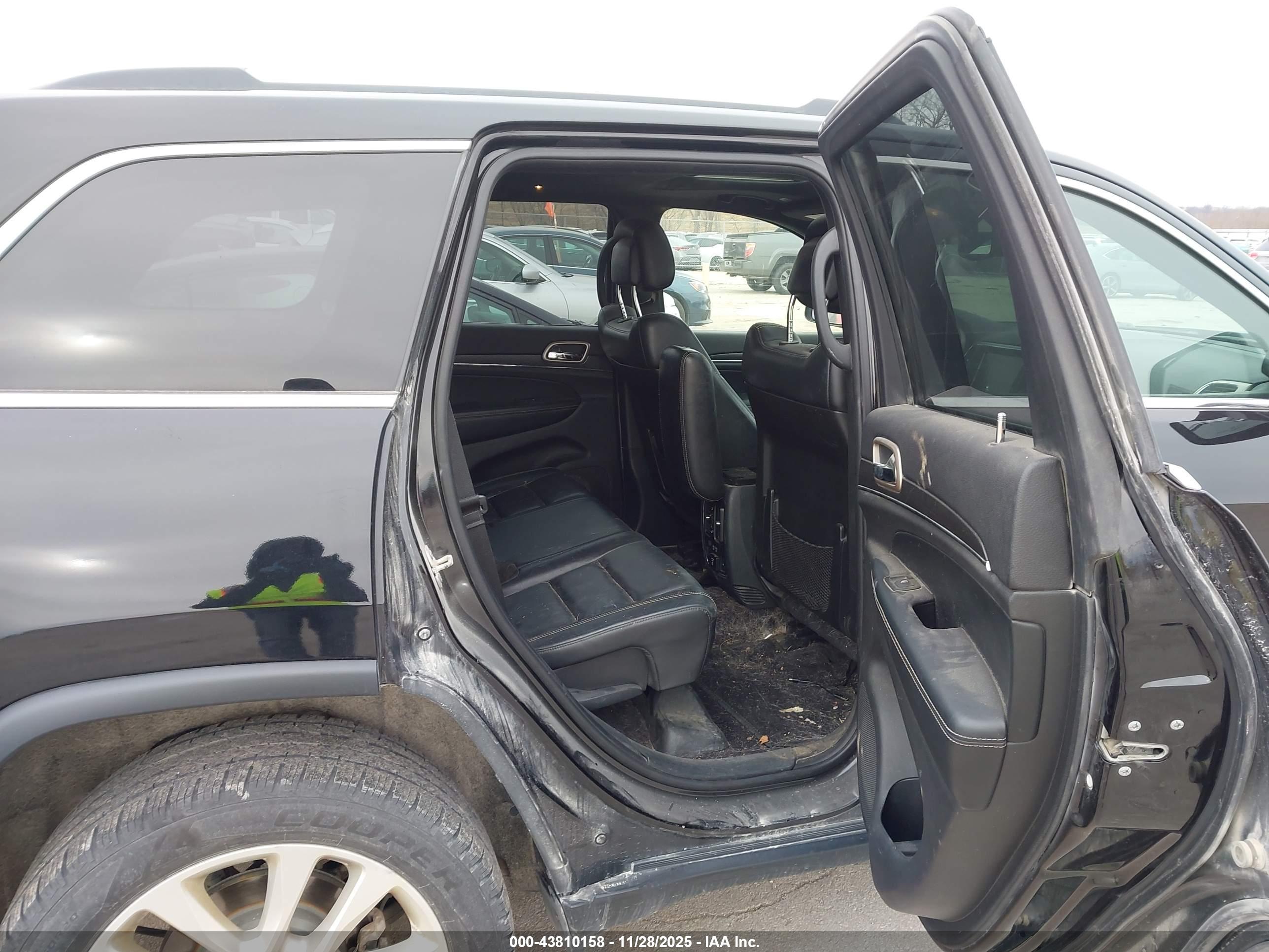 JEEP GRAND image 8
