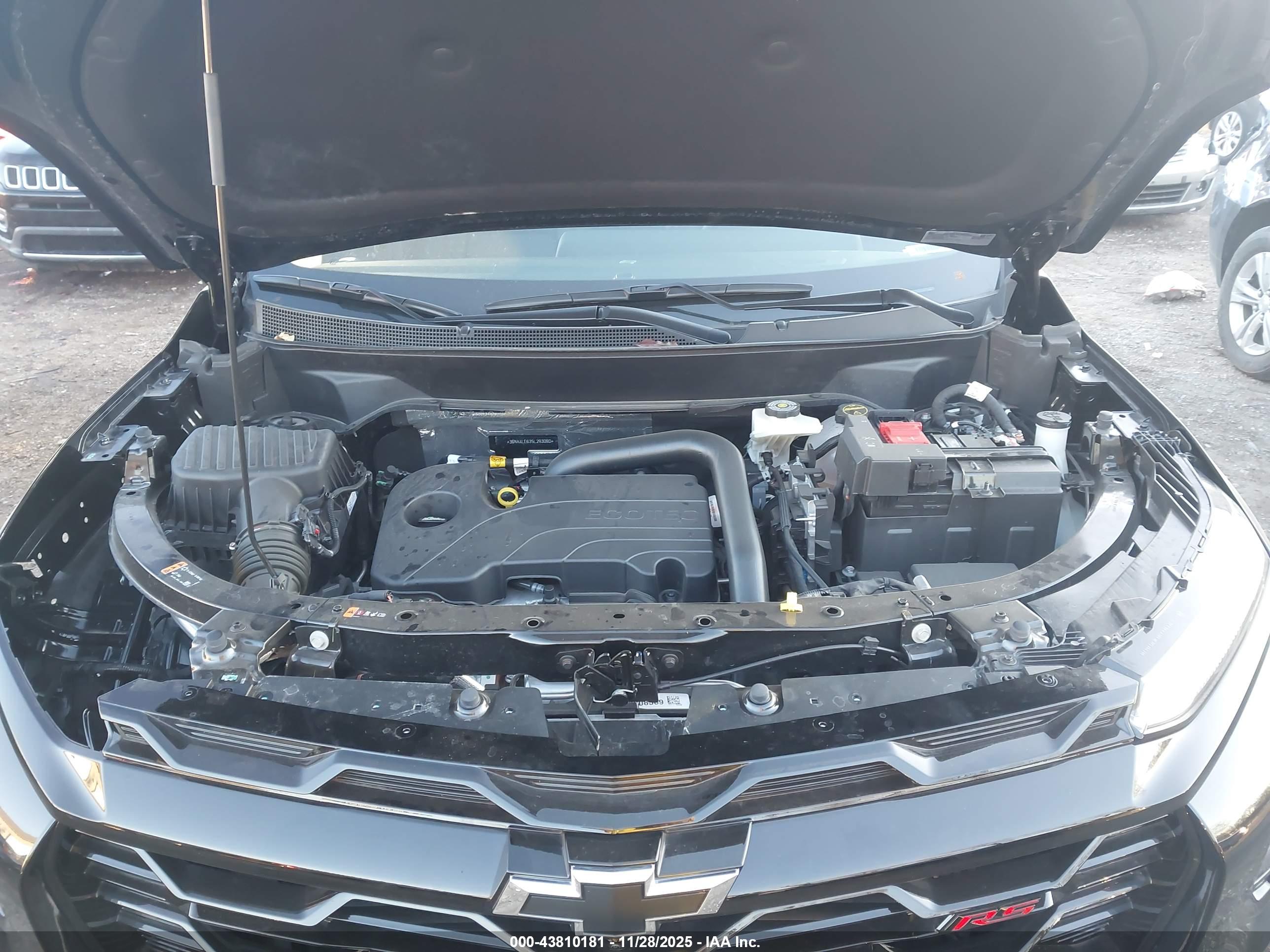 CHEVROLET EQUINOX image 10
