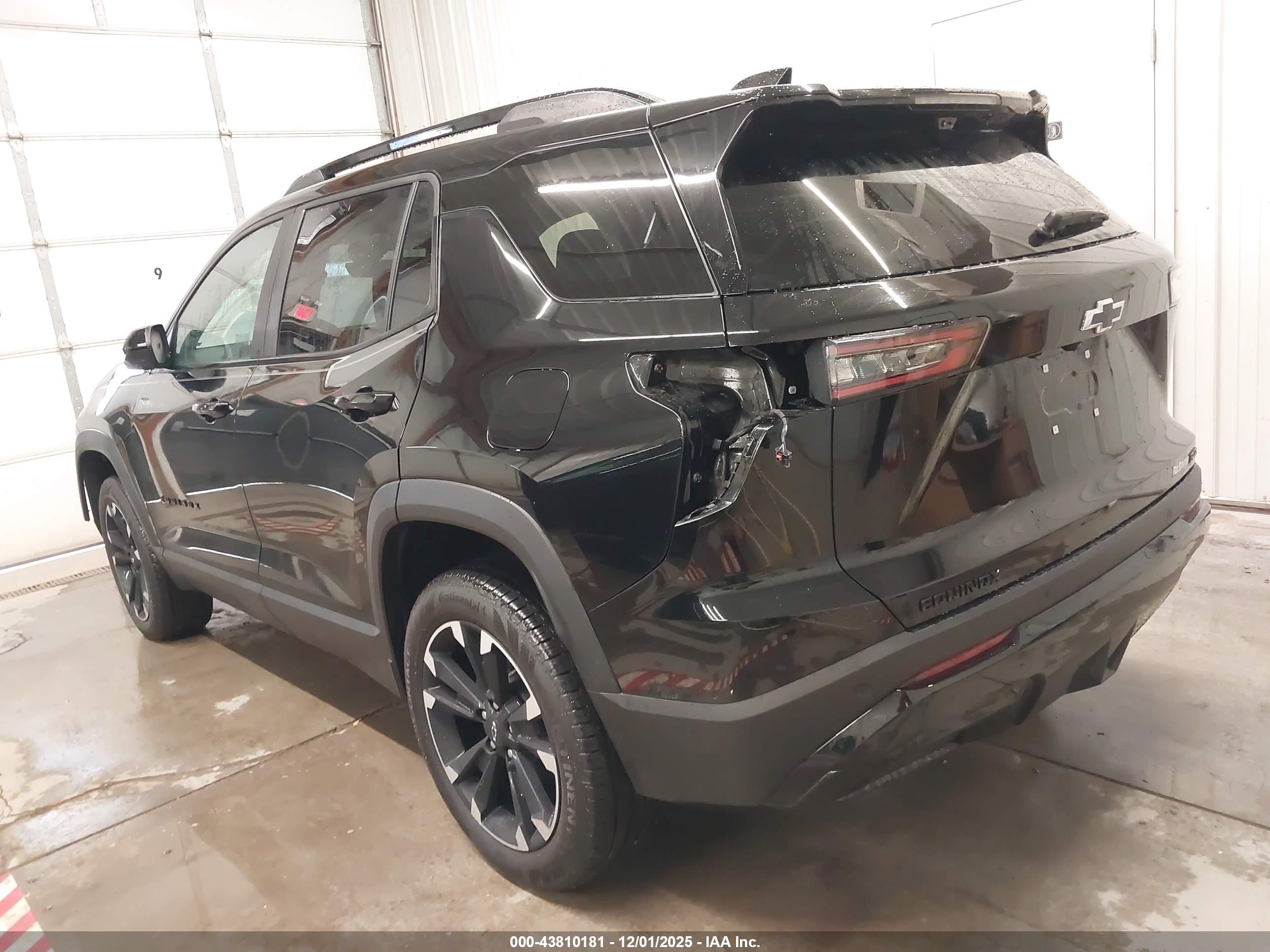 CHEVROLET EQUINOX image 3