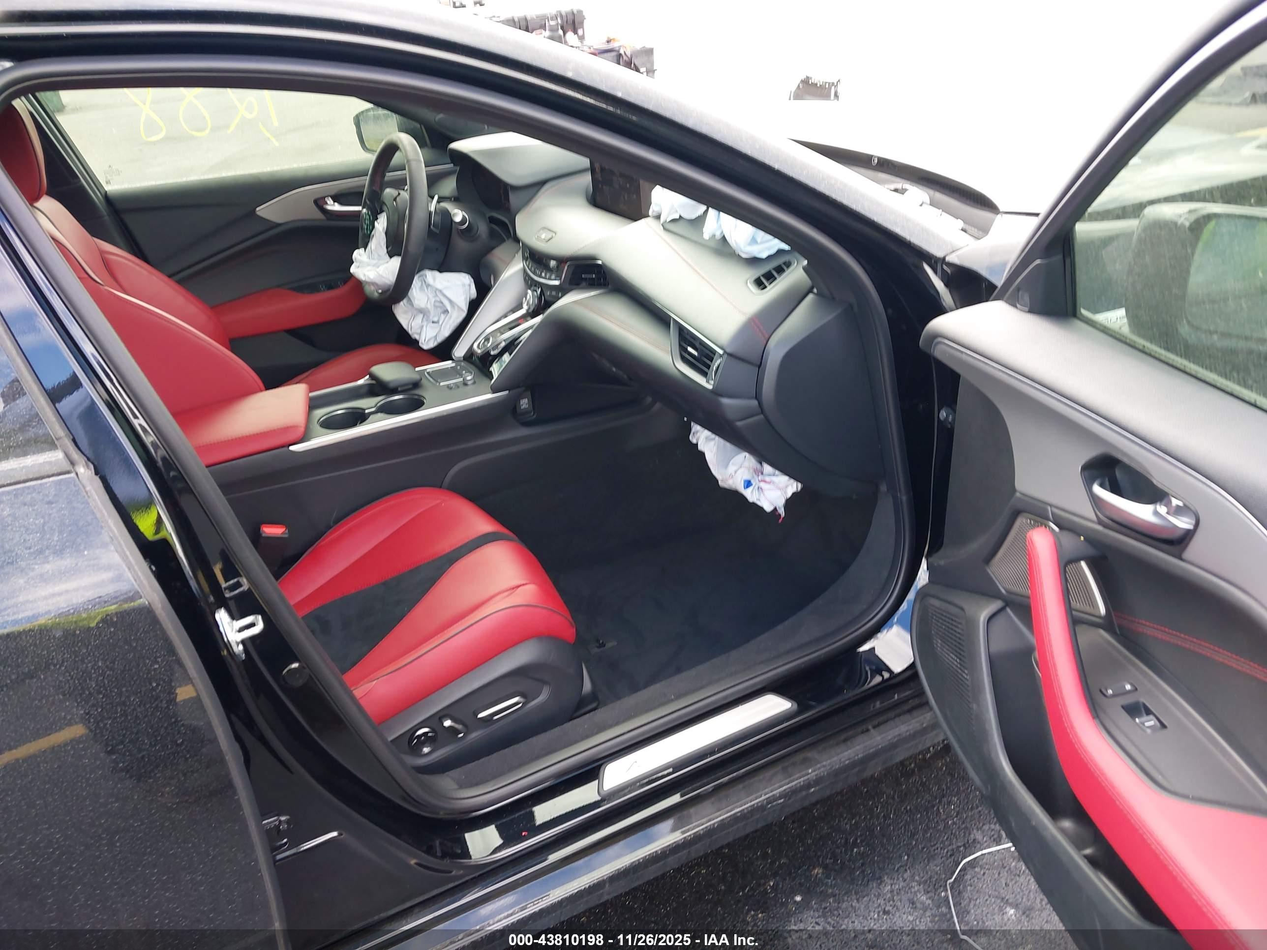 ACURA TLX image 5