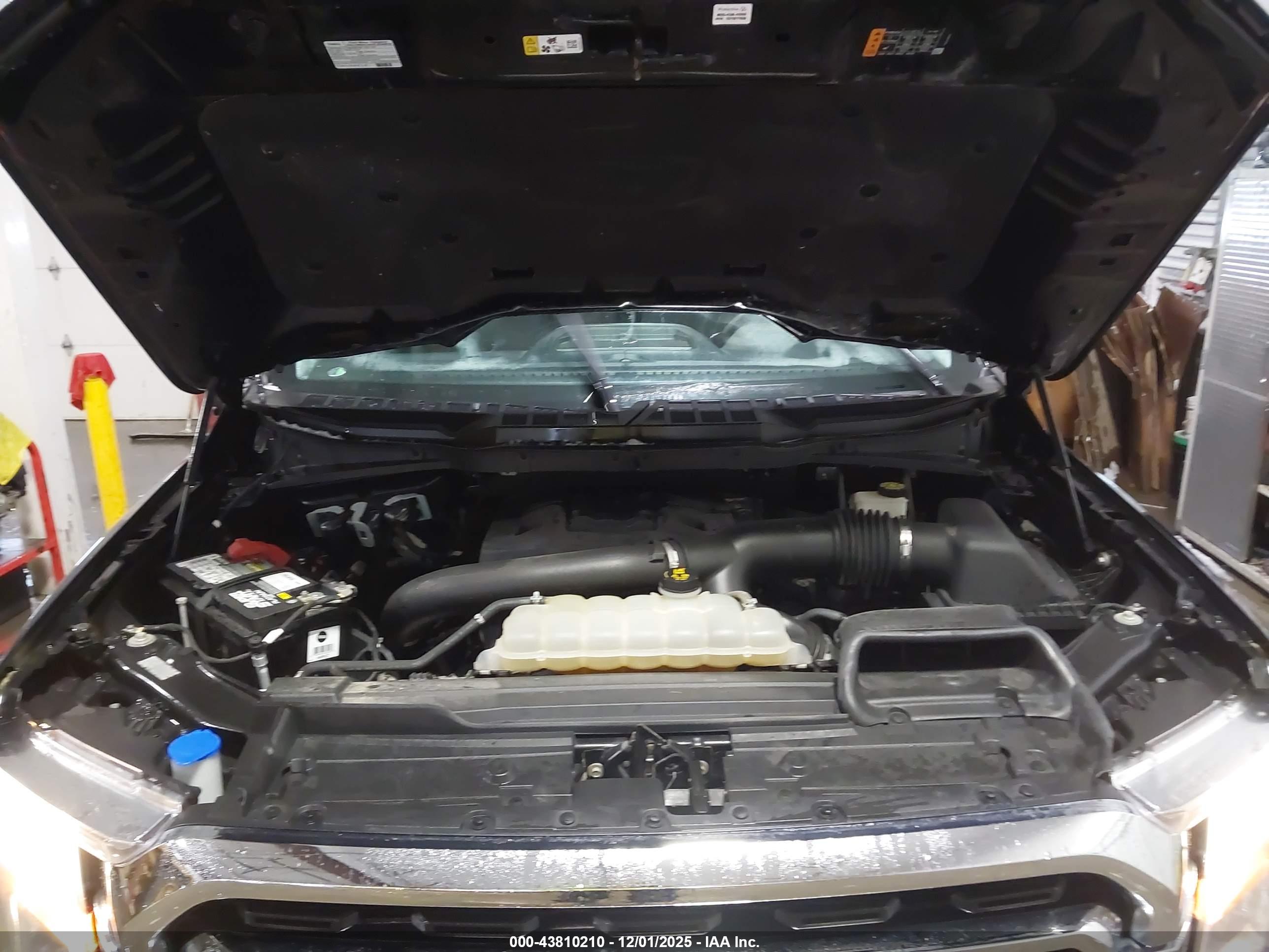 FORD F-150 image 10