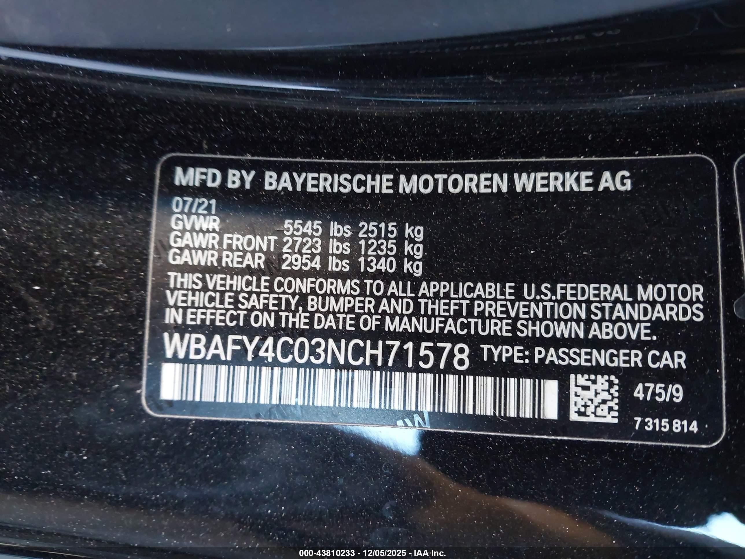 BMW M850I image 9
