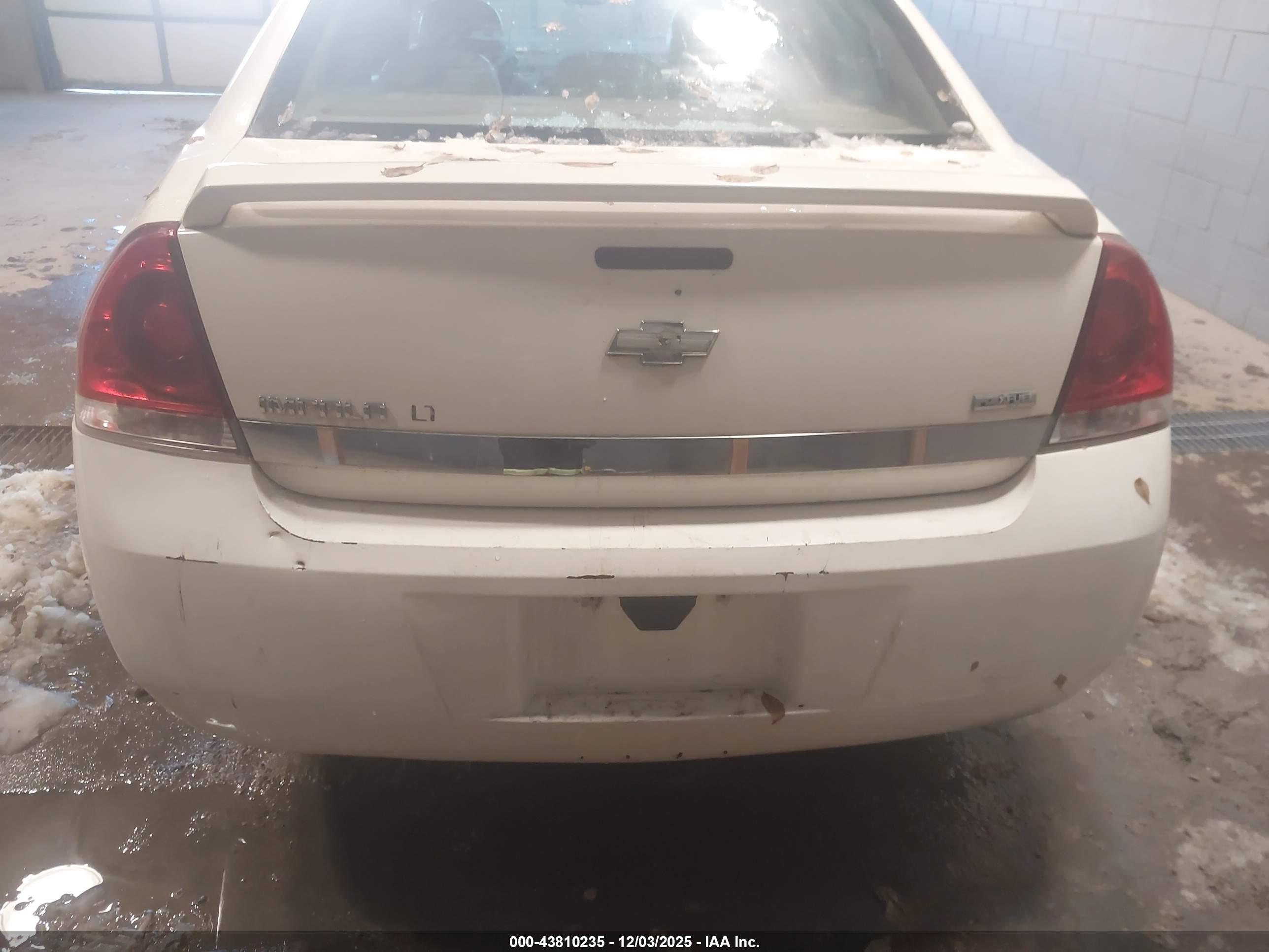 CHEVROLET IMPALA image 6