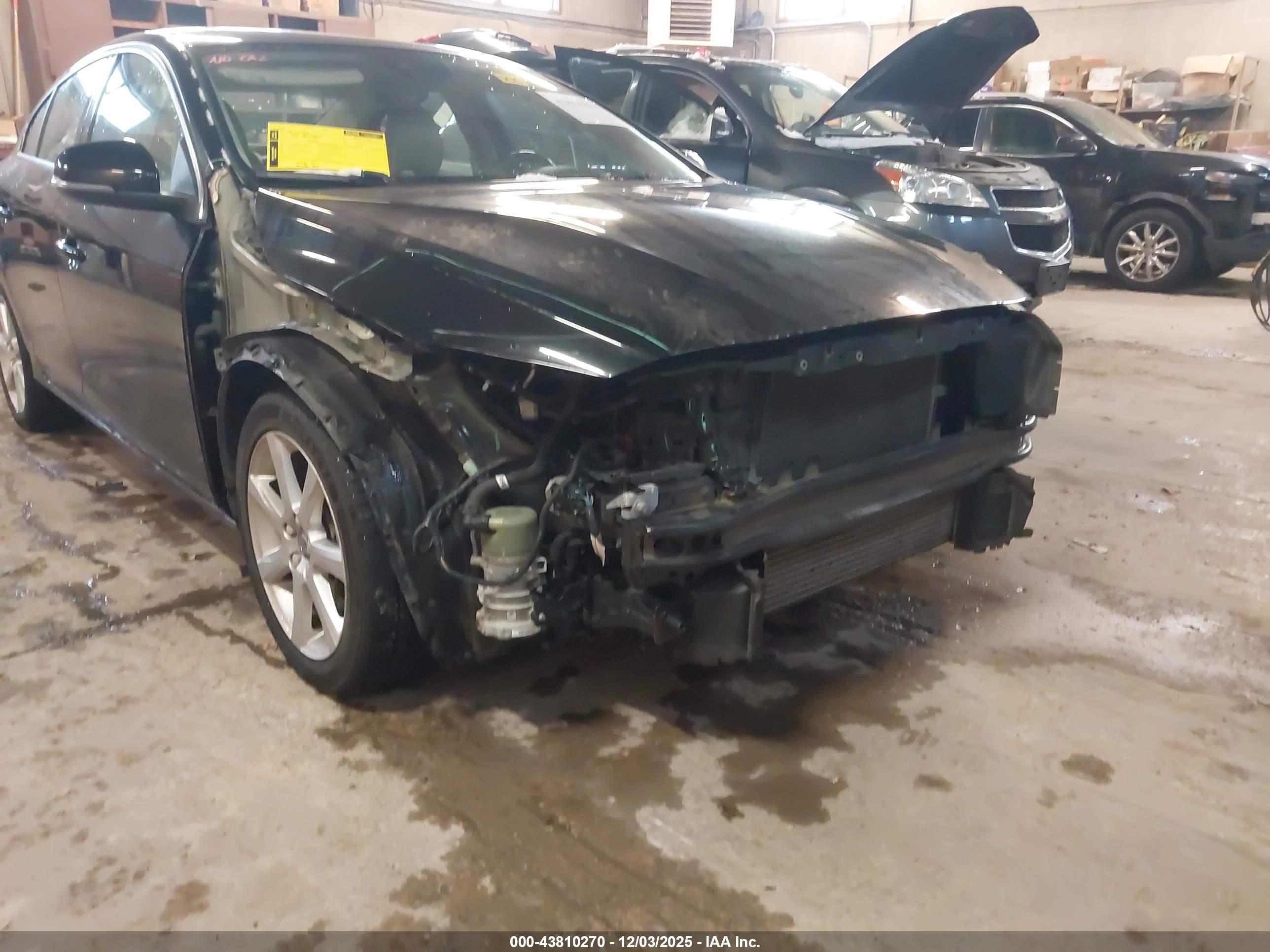 VOLVO S60 image 6