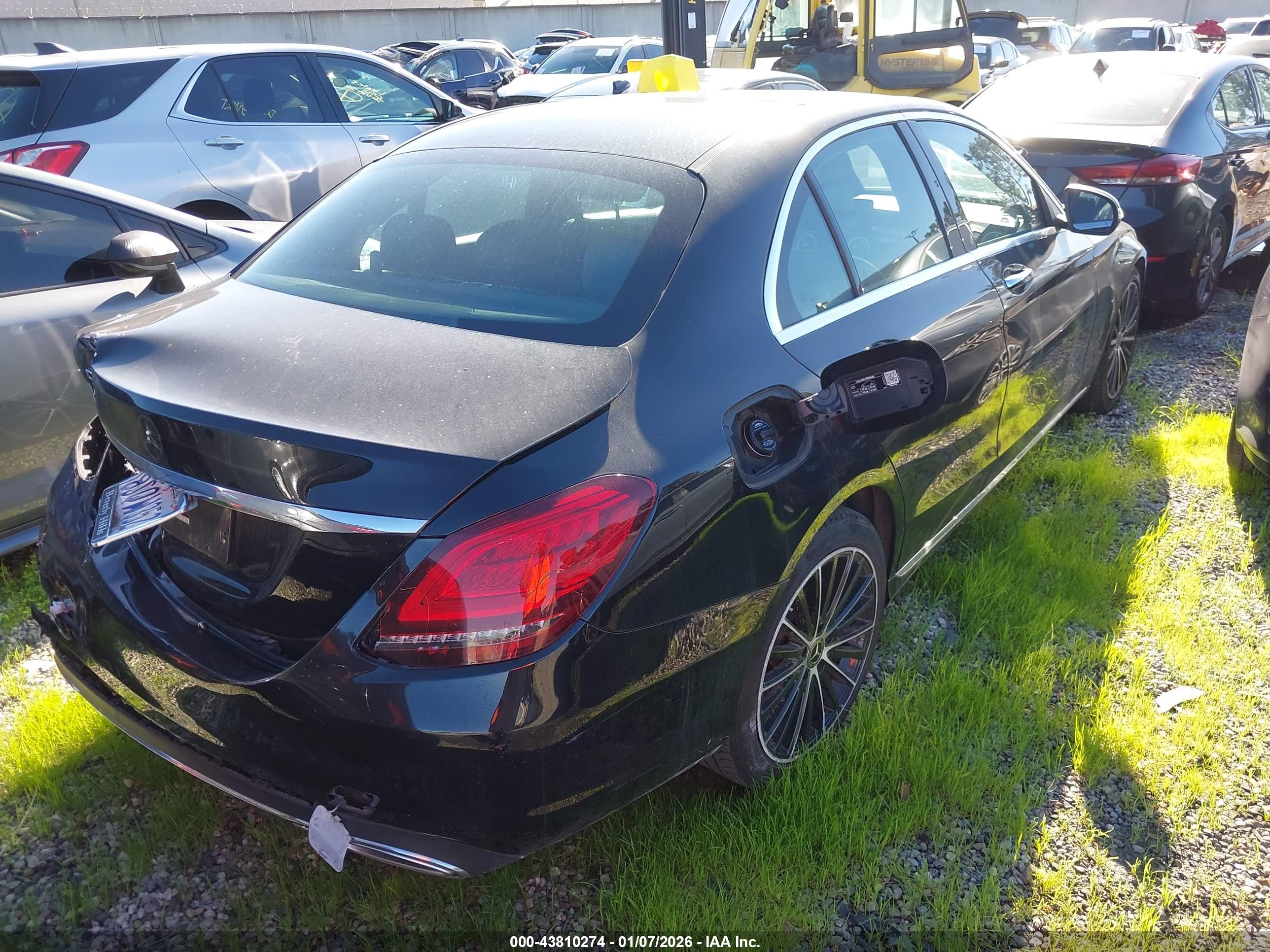 MERCEDES-BENZ C image 4