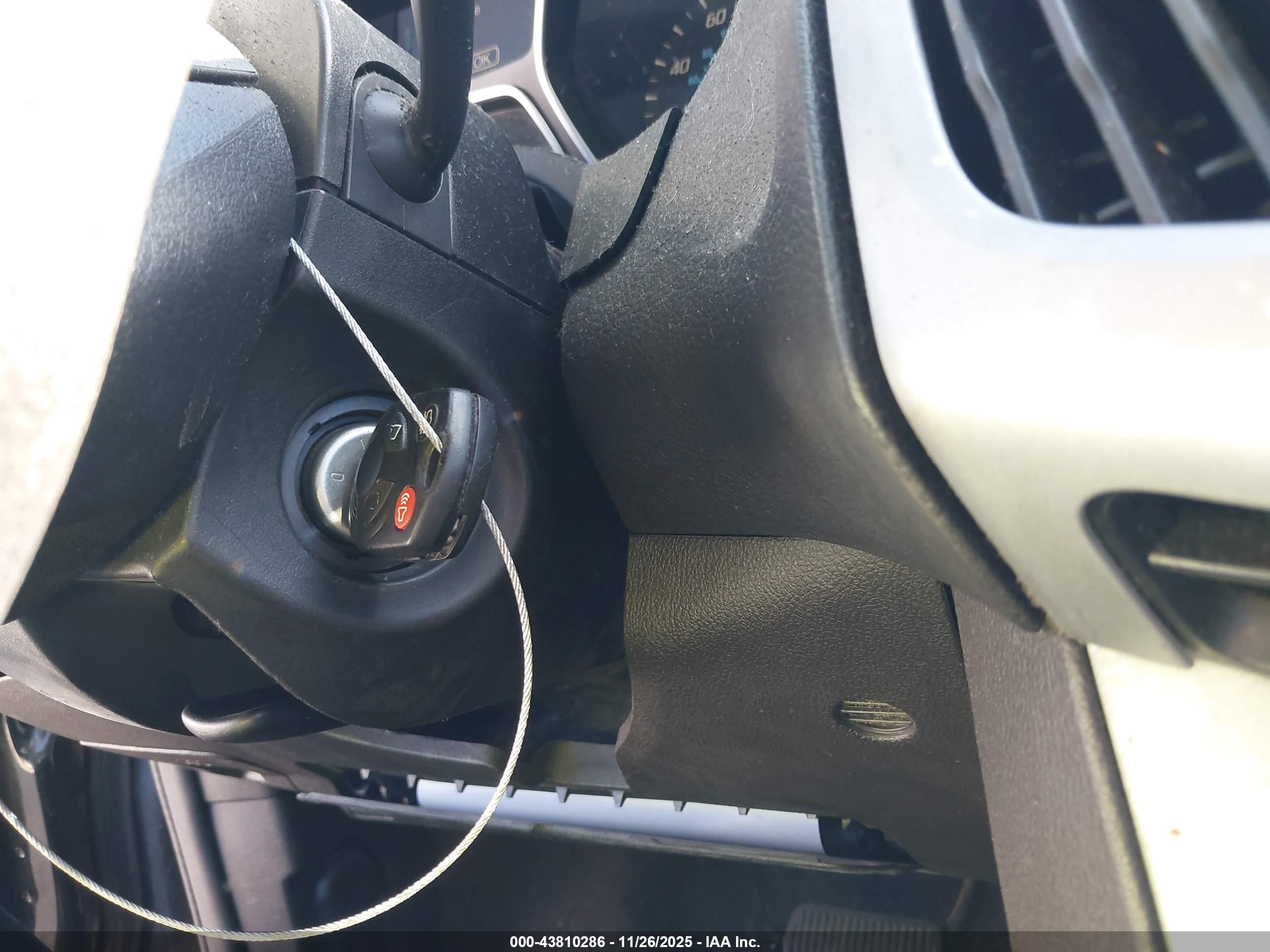 FORD FOCUS image 11
