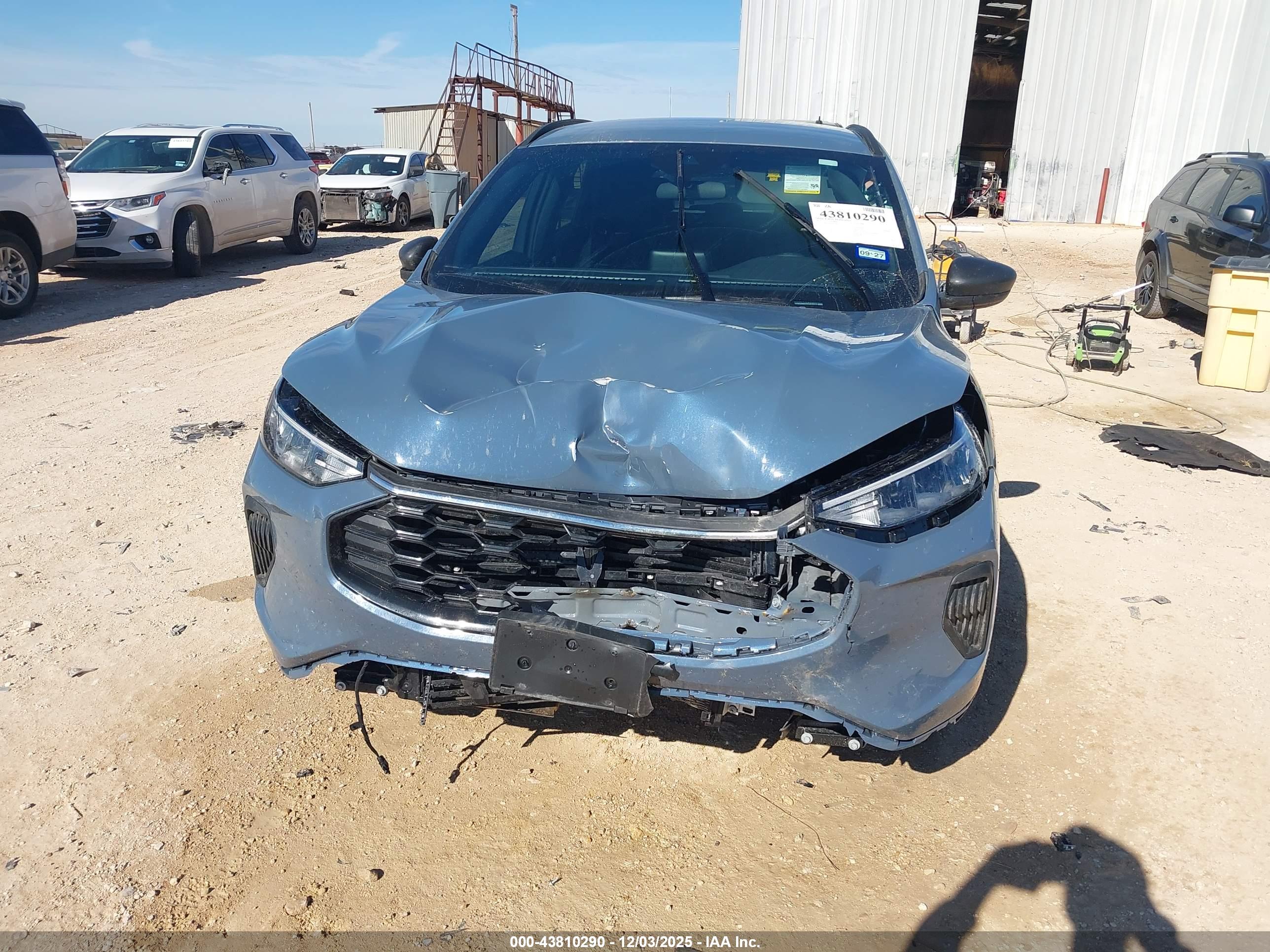 FORD ESCAPE image 6