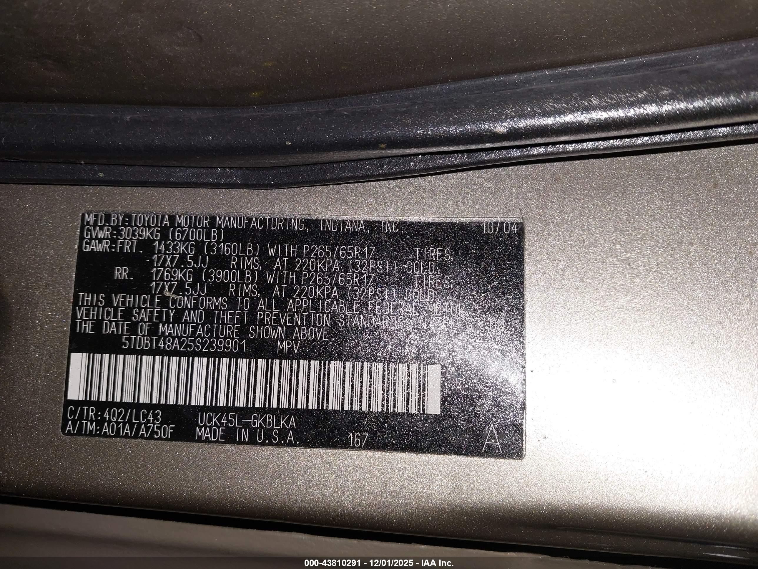TOYOTA SEQUOIA image 9