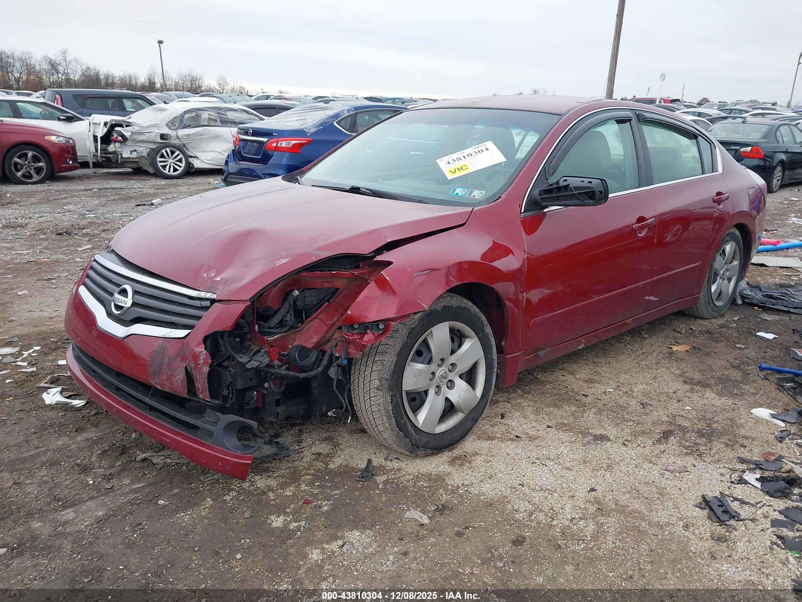 NISSAN ALTIMA image 2