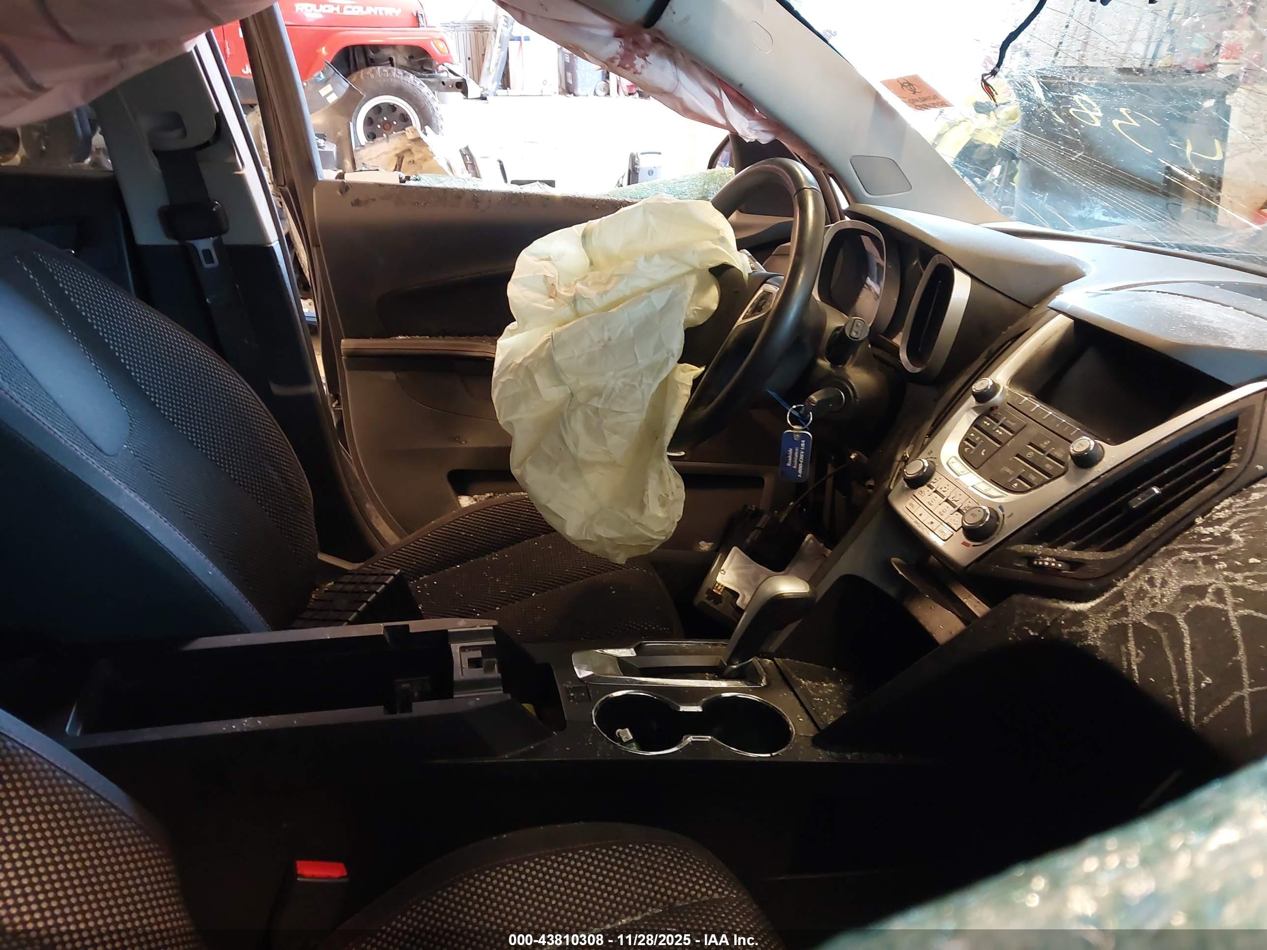 CHEVROLET EQUINOX image 5
