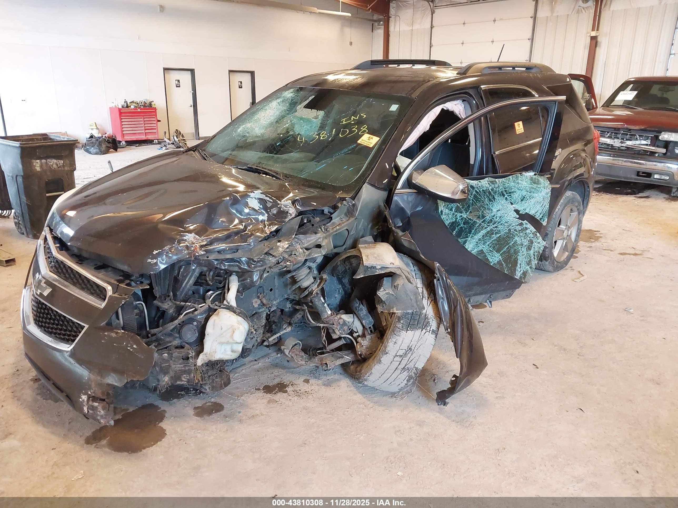 CHEVROLET EQUINOX image 6