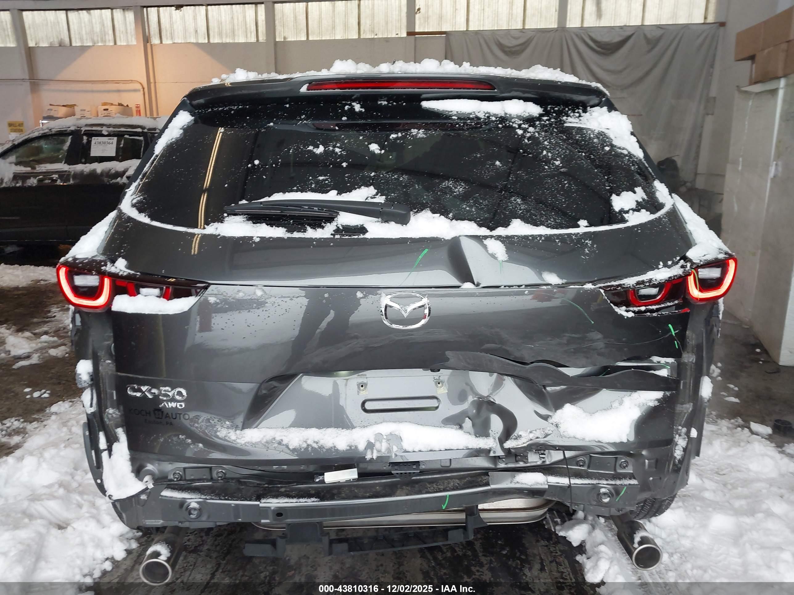 MAZDA CX-50 image 6