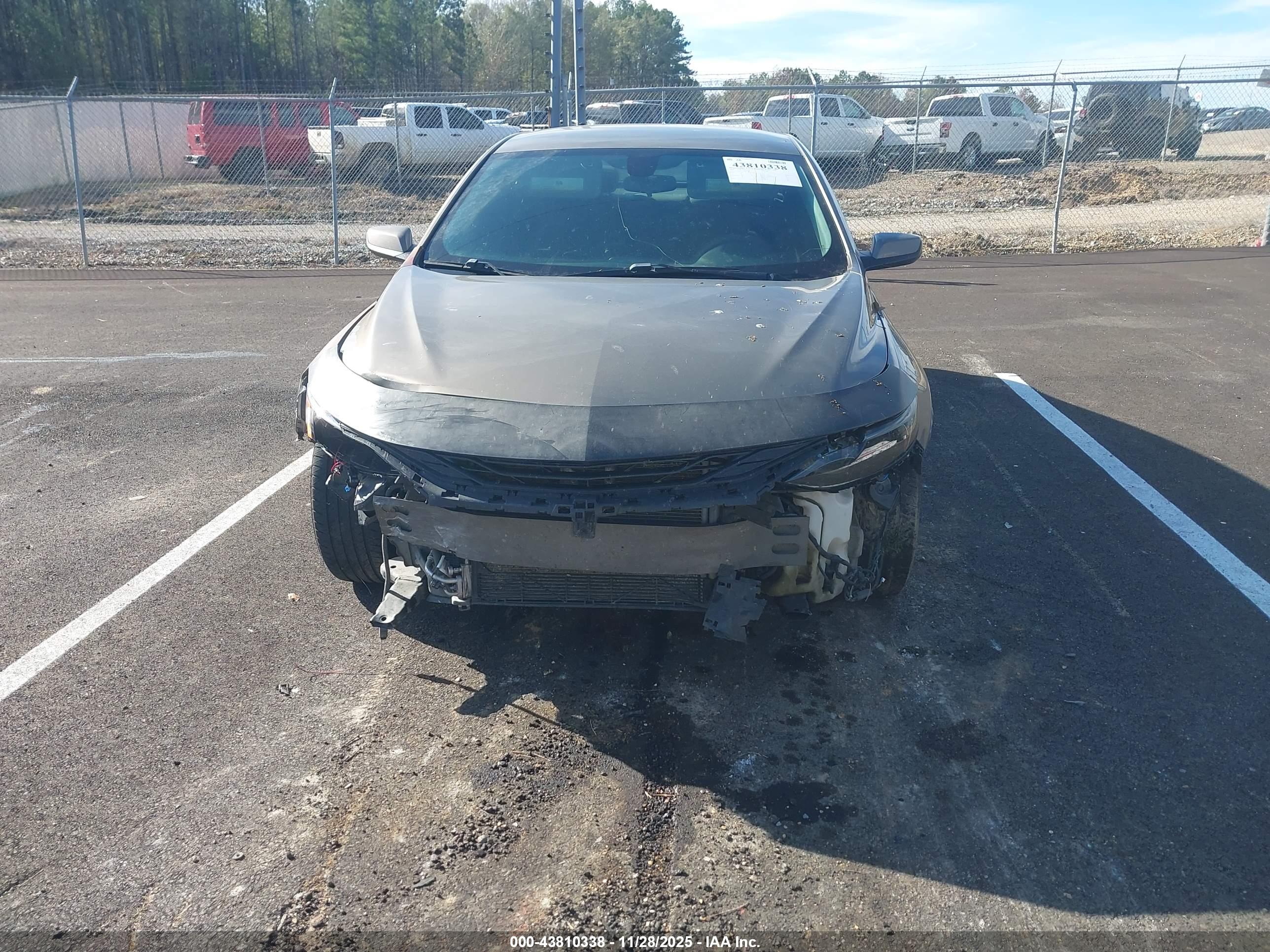 CHEVROLET MALIBU image 6