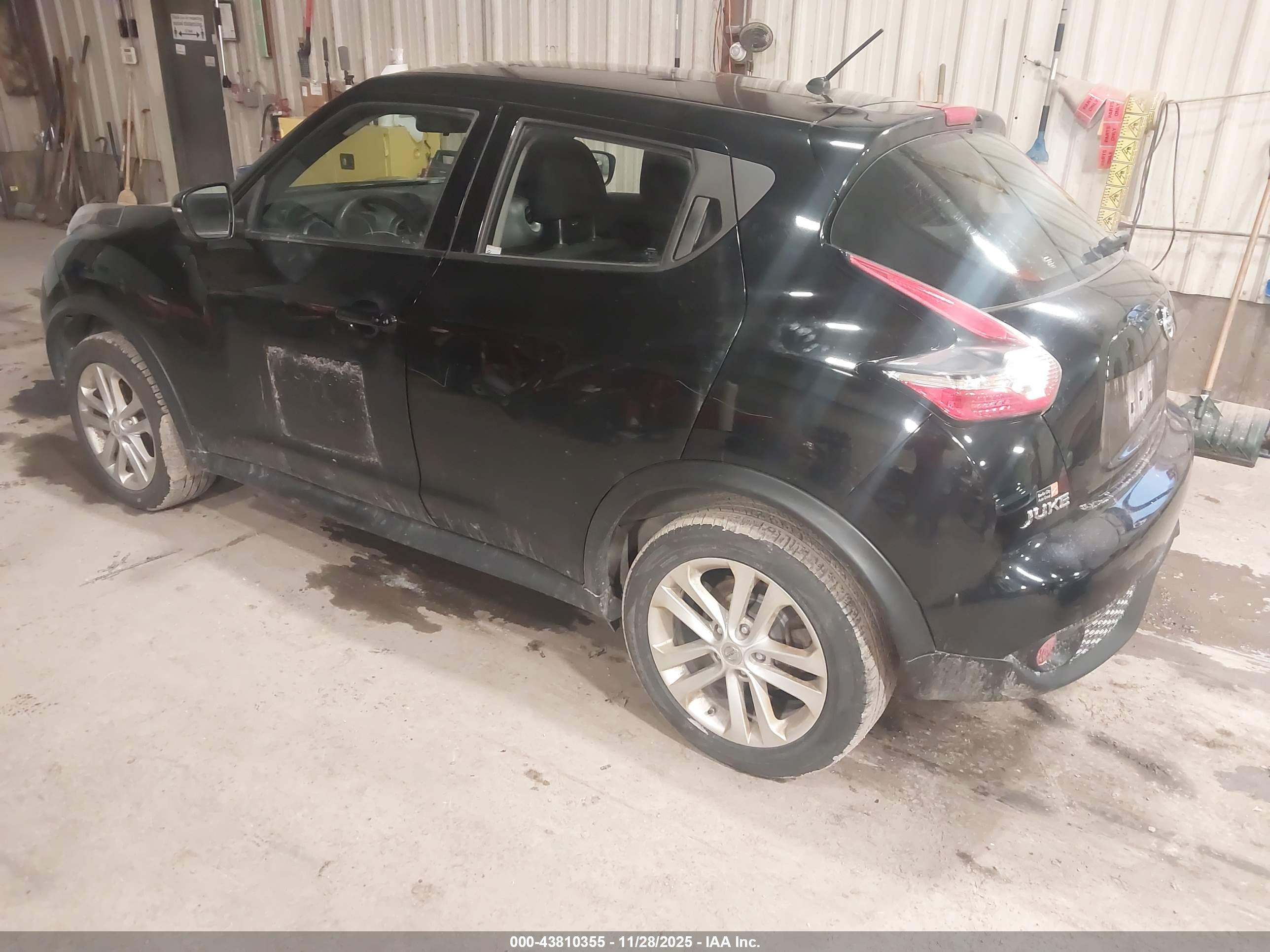 NISSAN JUKE image 3