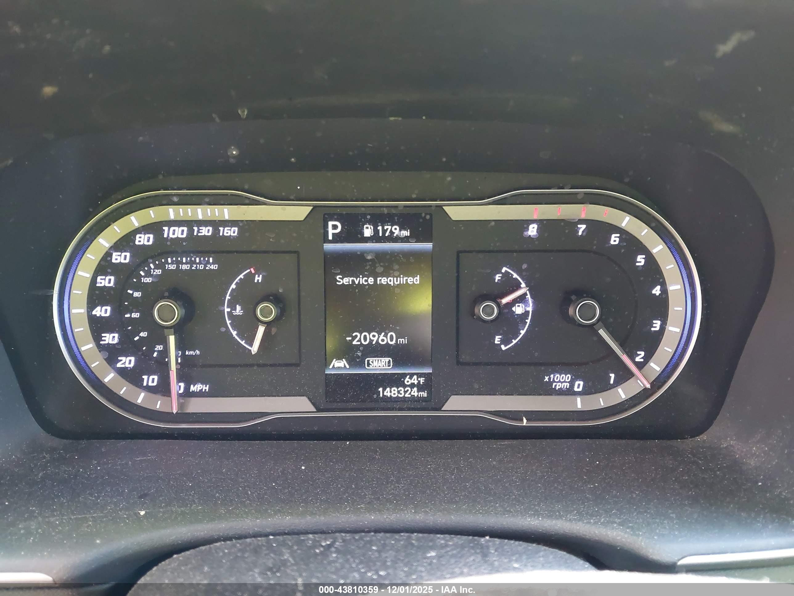 HYUNDAI SANTA image 7